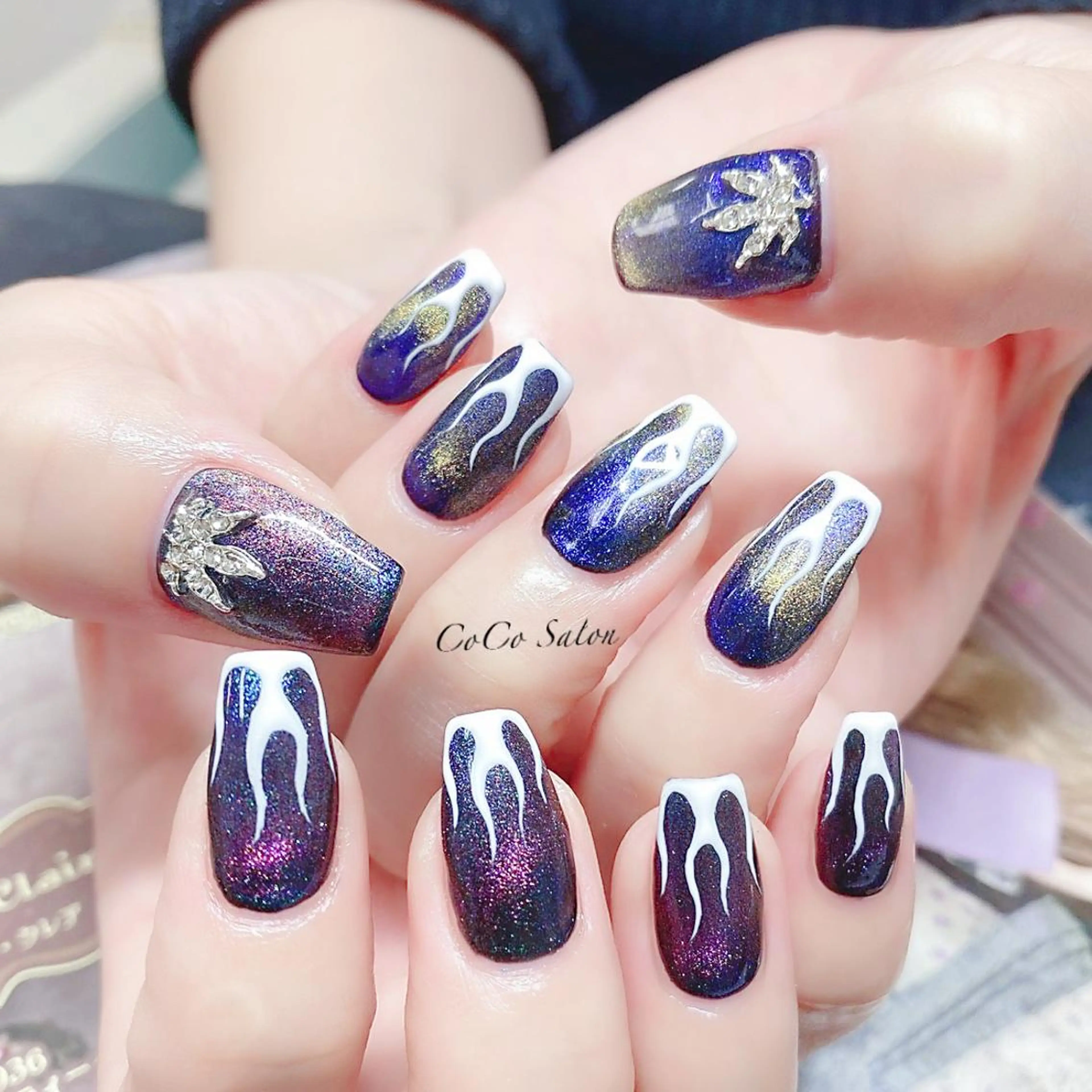 ネイル 長さ出し フレンチネイル ジェルネイル グラデーション キラキラネイル ハンドネイル CoCoSalon ネイル/まつ毛予約のネイルデザイン