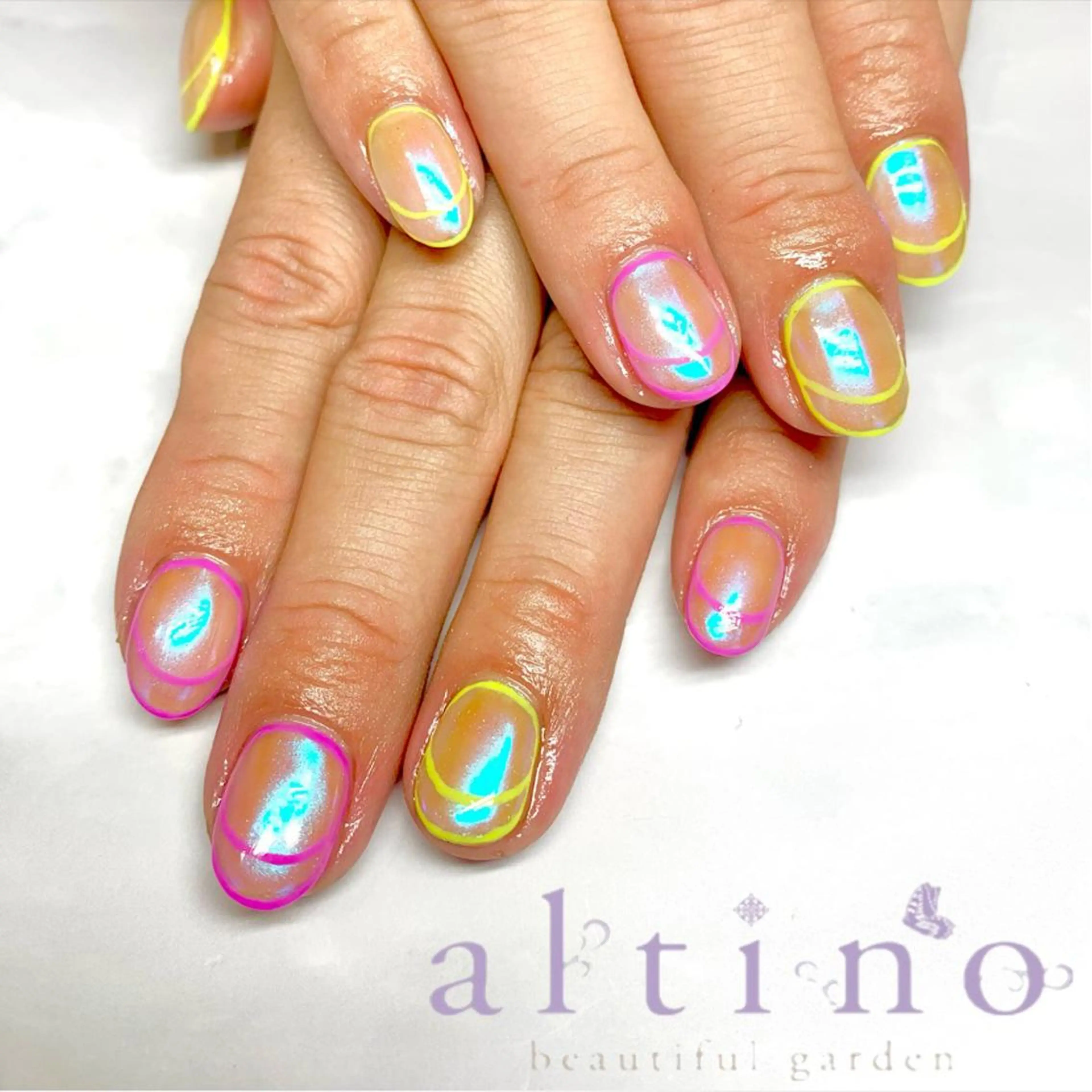 ネイル nail atelier  new moon所属・森 貴子のネイルデザイン