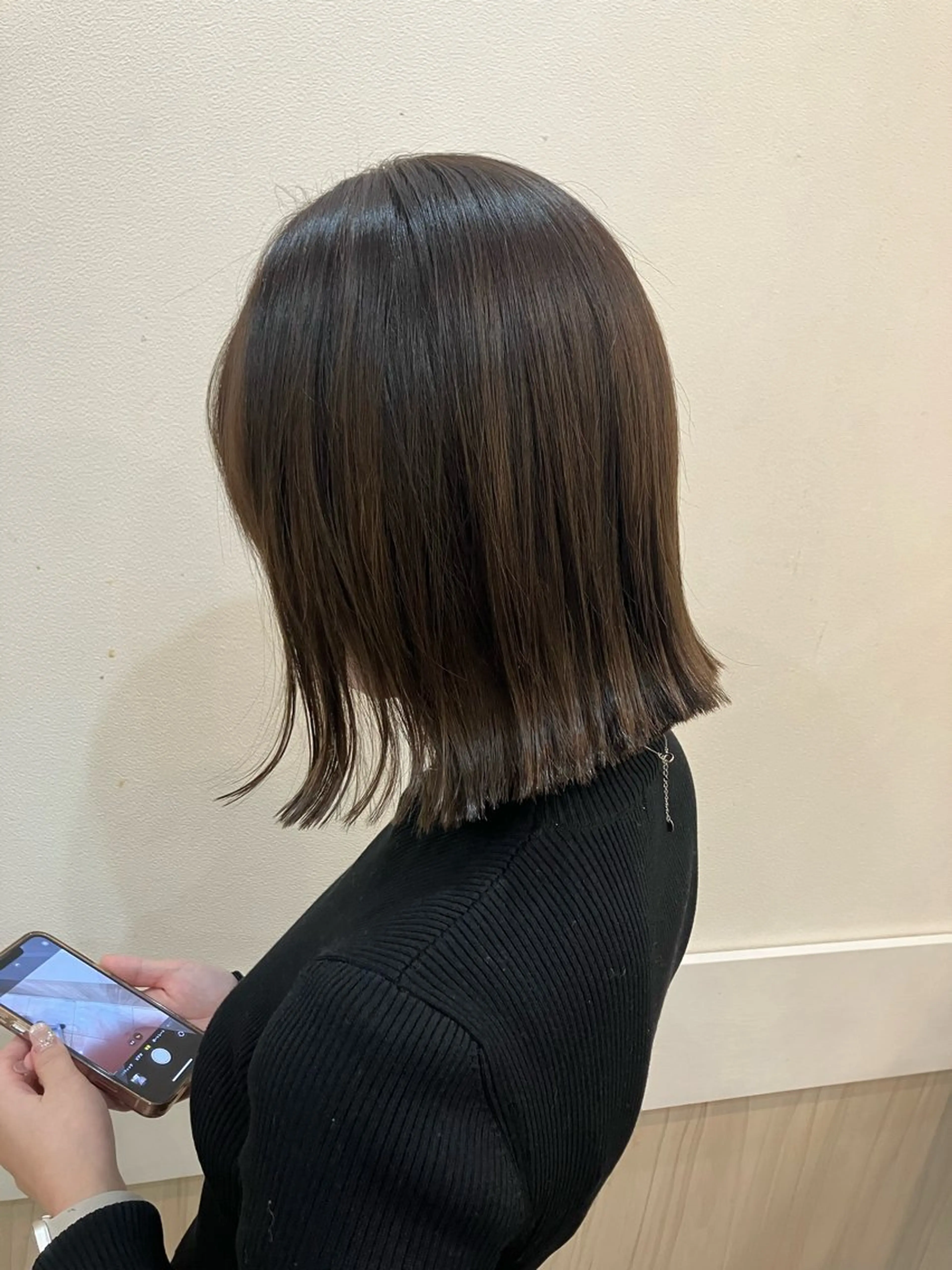 ショート カット ヘアカラー yukari 艶髪ヘアのヘアスタイル
