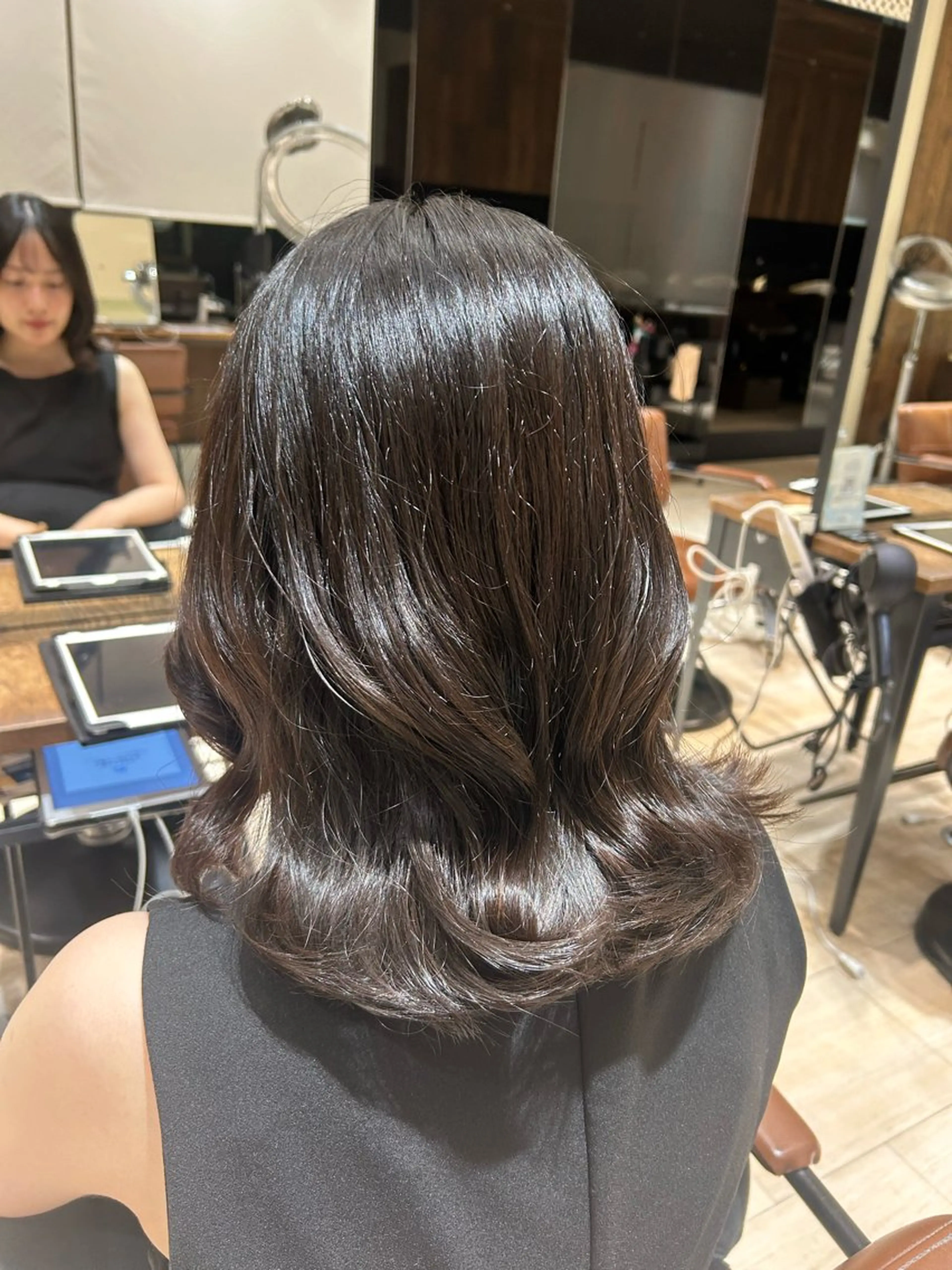 パーマ 🎀大竹美侑／顔まわ りカット／レイヤーのヘアスタイル