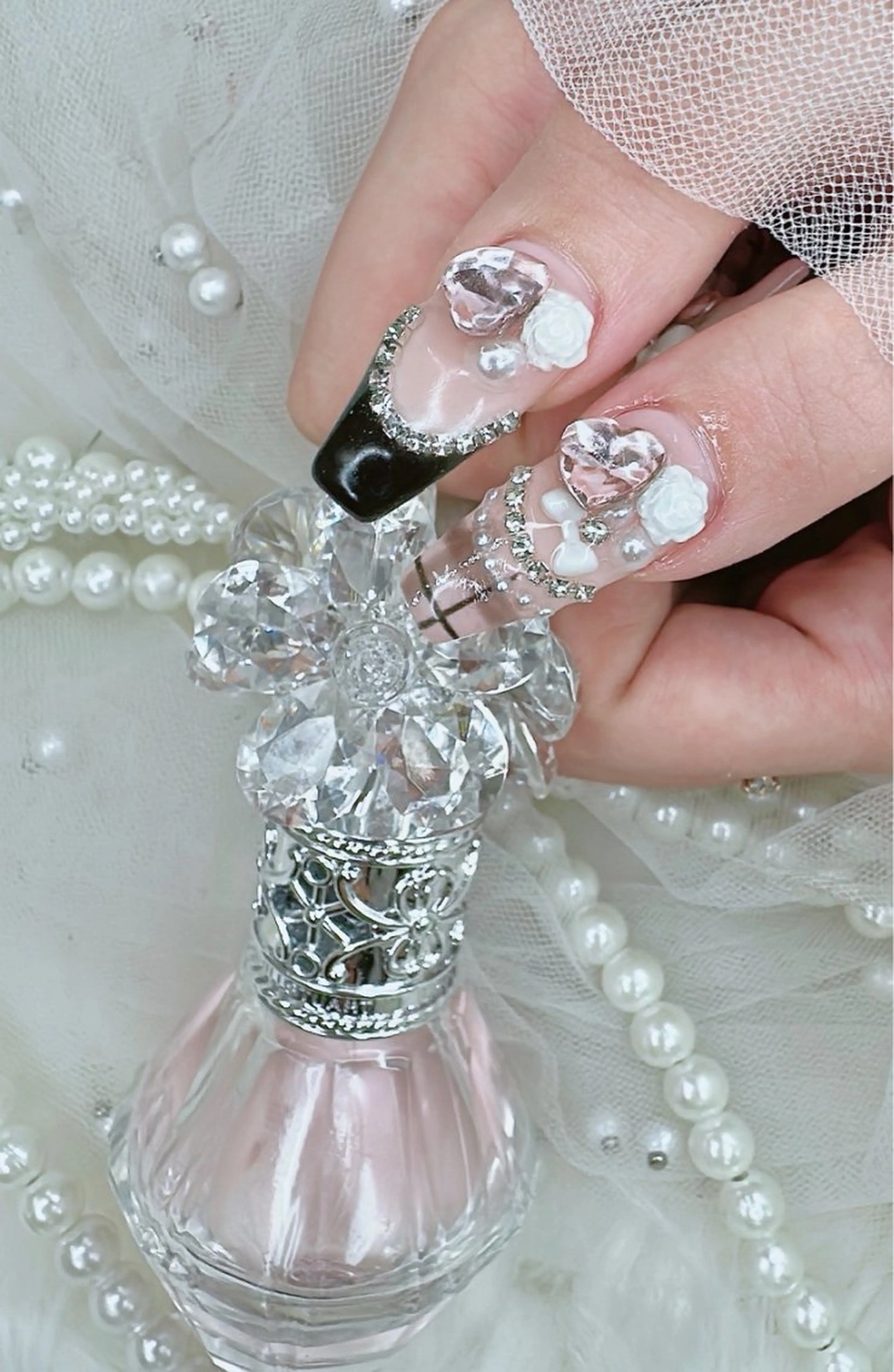 ネイル ハンドネイル フットネイル ハンドケア R nailsalon所属・R salonのネイルデザイン