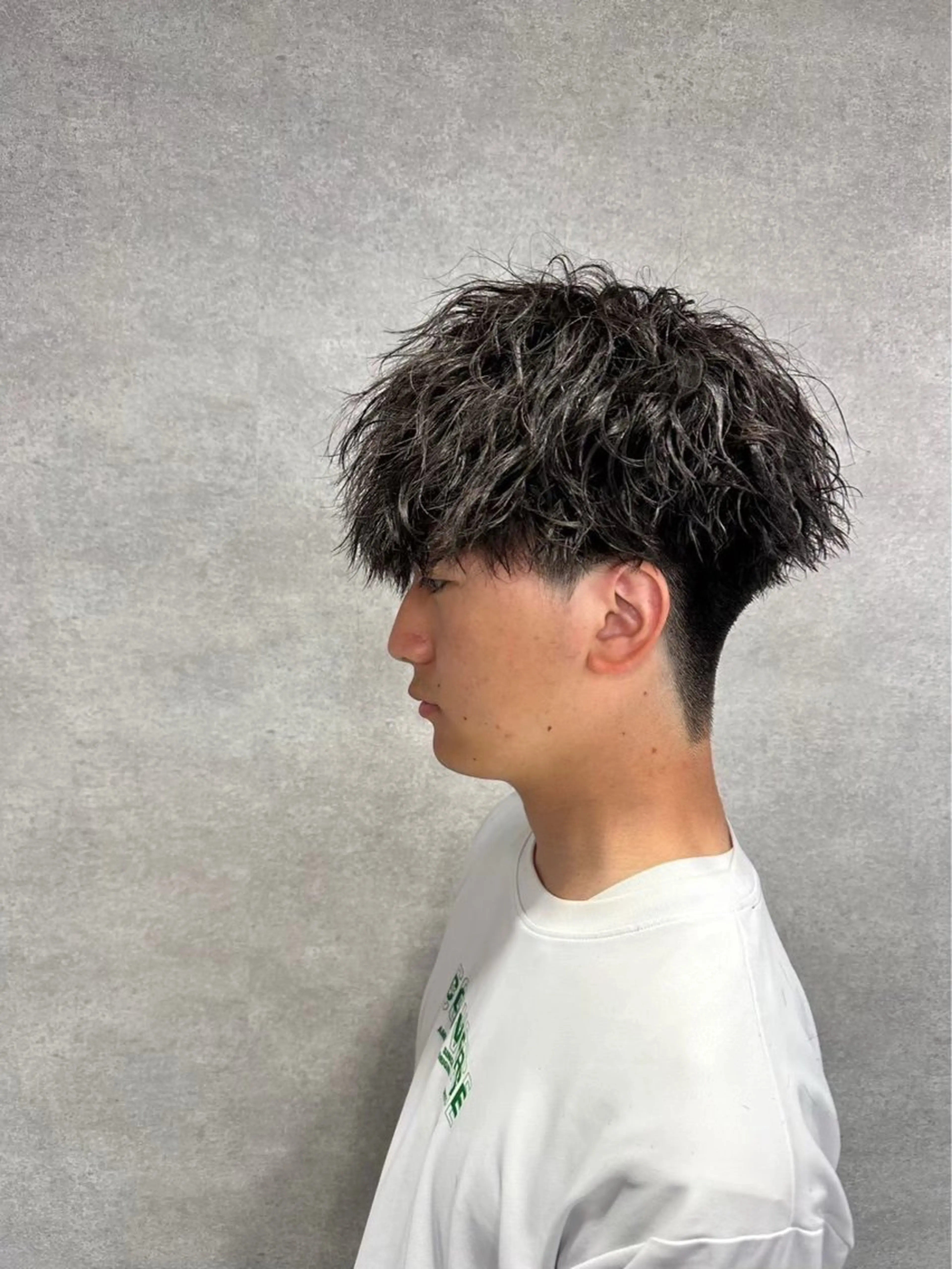 ミディアム パーマ メンズ カット パーマ 🔥メンズ特化🔥 藍斗のヘアスタイル