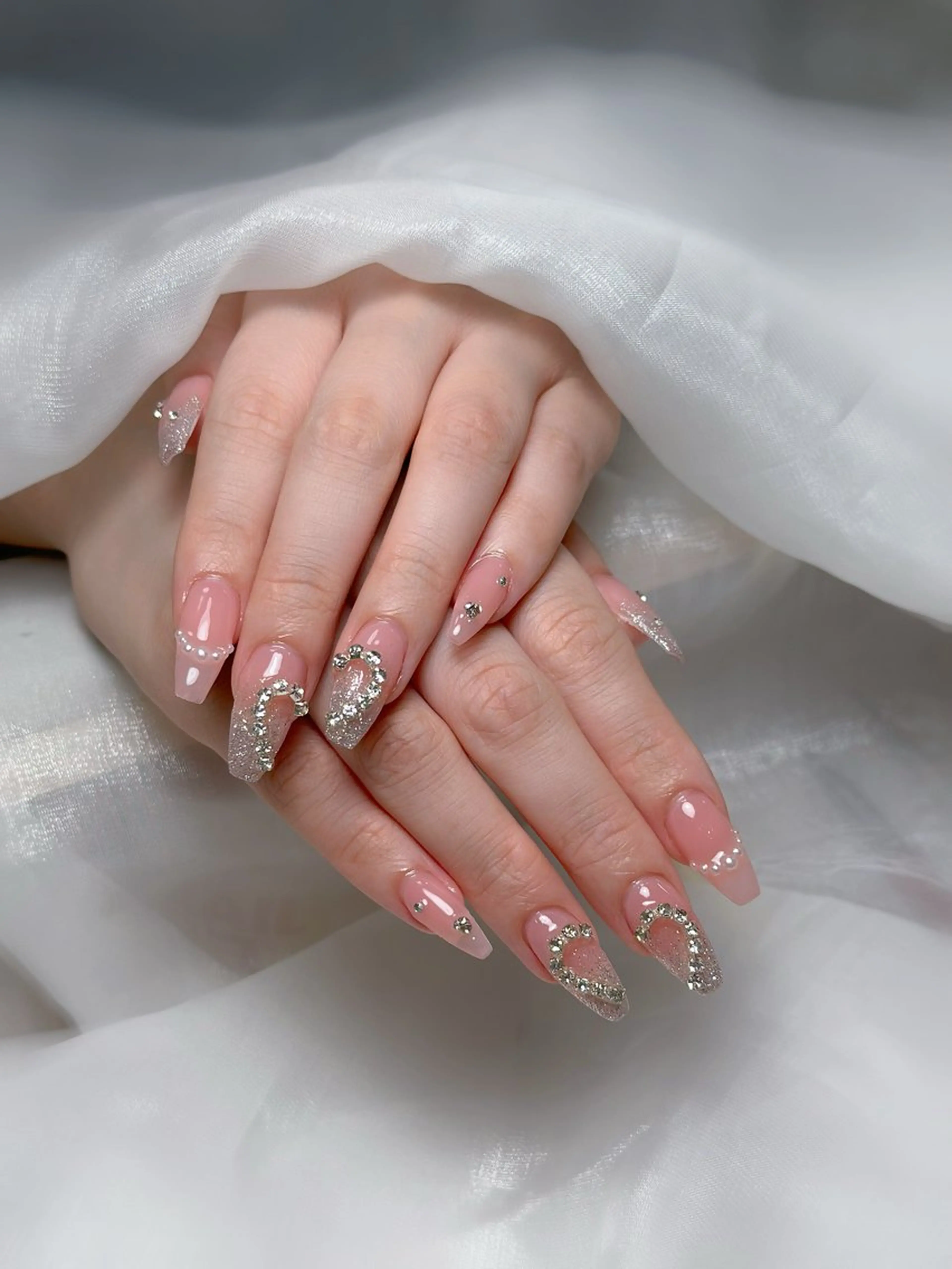 ネイル ハンドネイル Maggie nailクロのネイルデザイン