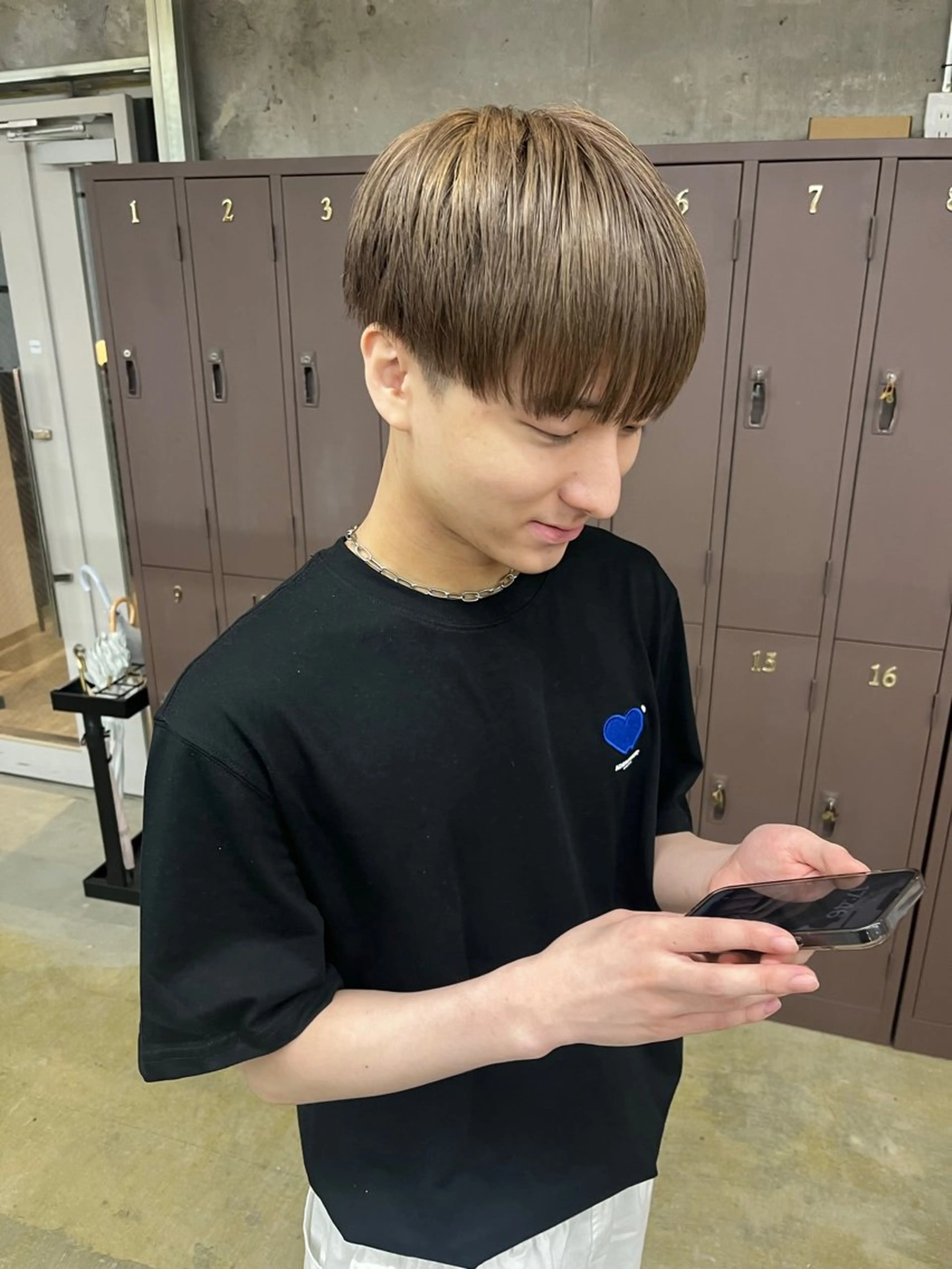 ショート カラー メンズ メンズブリーチ ベージュカラー ブリーチ ナガノリノ /ボブ/ ベージュ/暖色のヘアスタイル