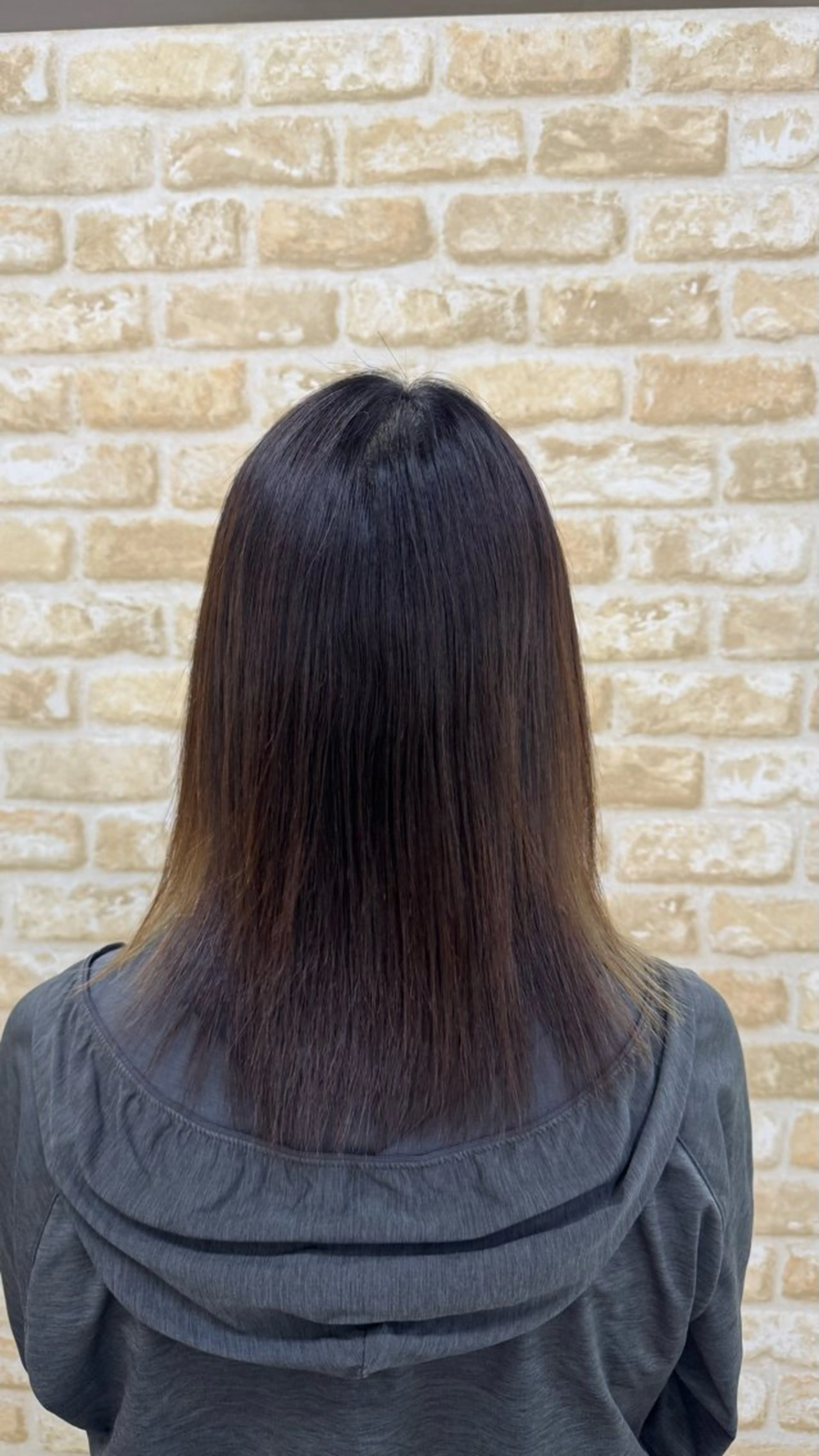 ミディアム 縮毛矯正 松浦 英斗のヘアスタイル