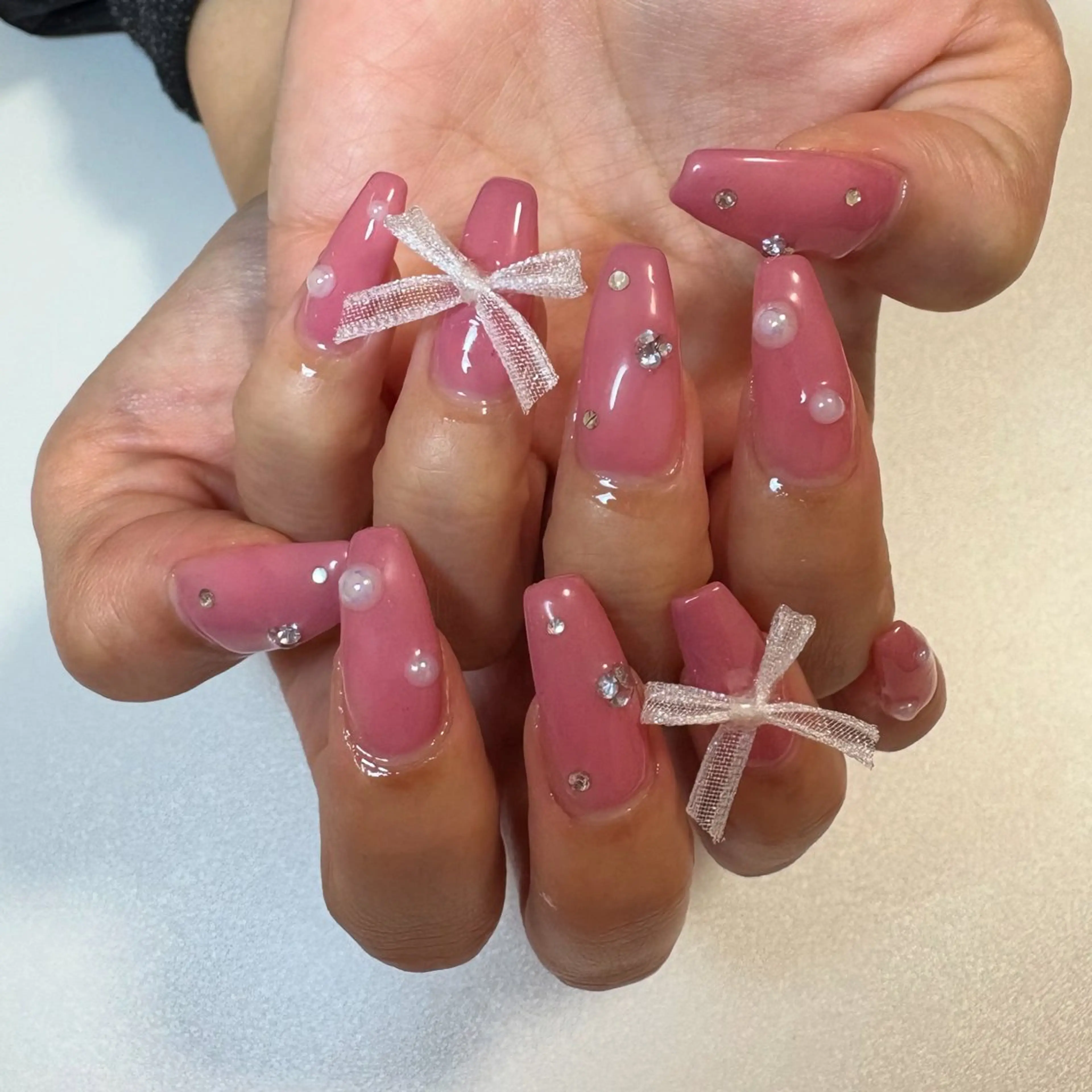 ネイル リボン ハンドネイル nagao misakiのネイルデザイン