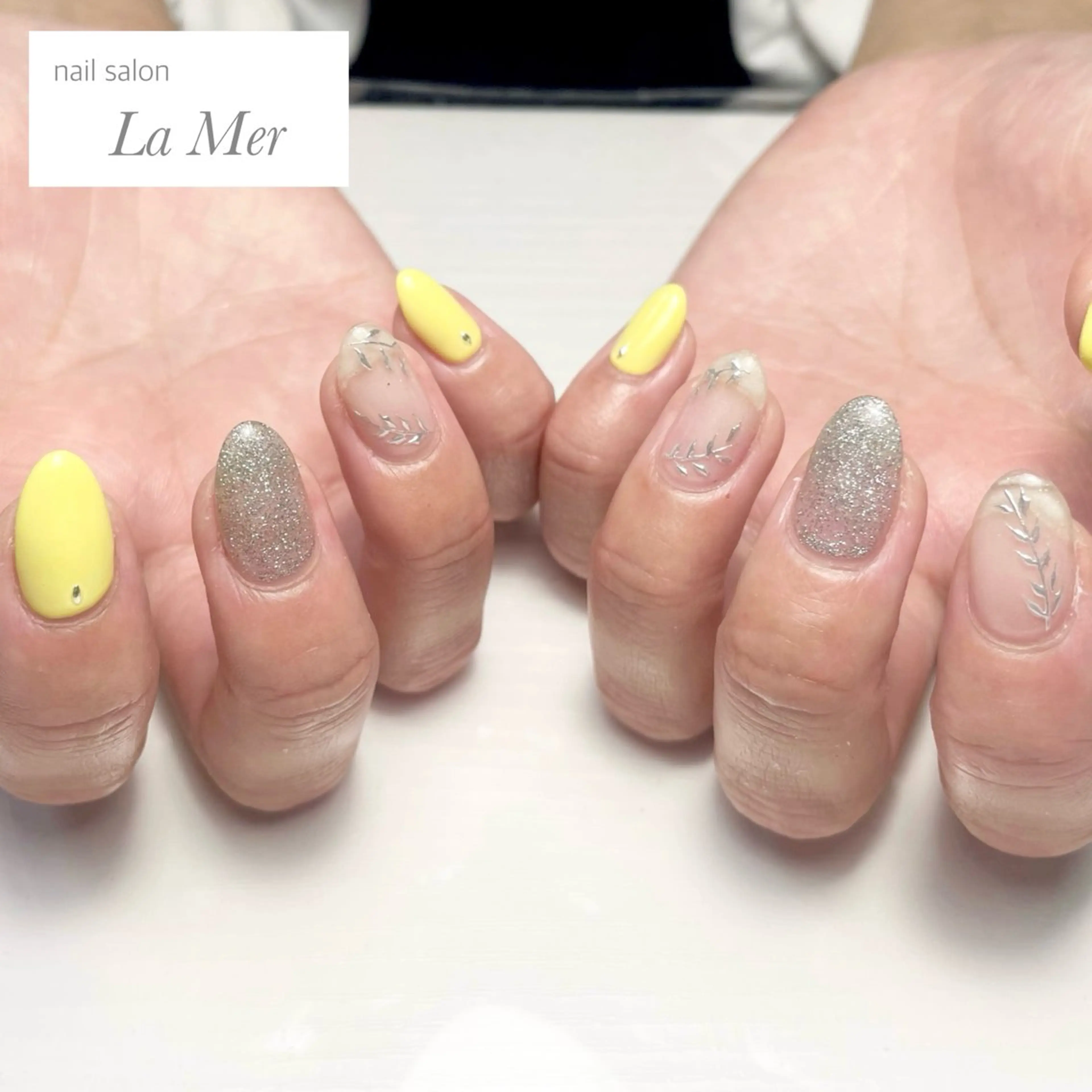 ネイル カジュアル ミラーネイル パステルネイル シルバー 春ネイル ハンドネイル nailsalon La Merのネイルデザイン