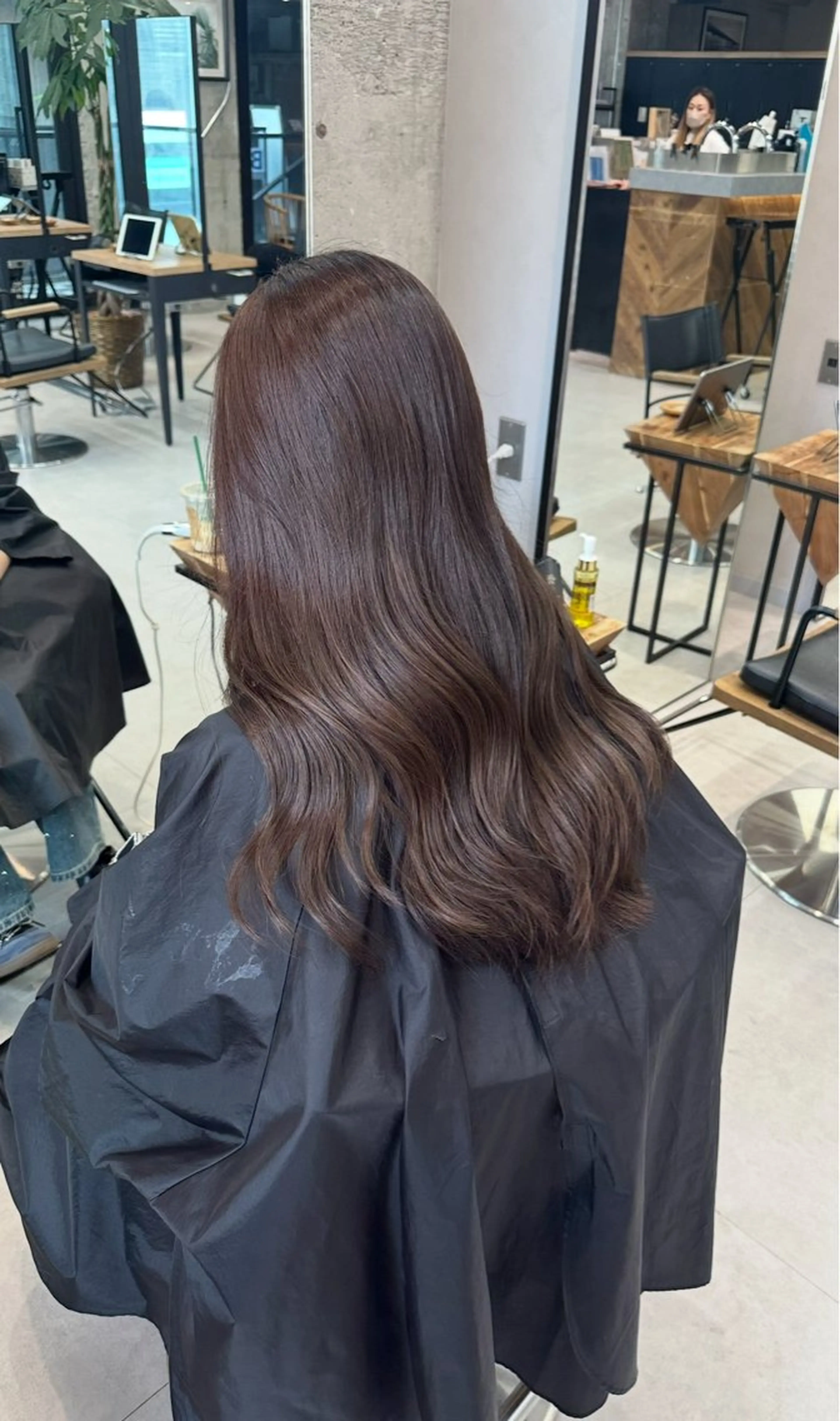 ロング ヘアカラー 🌊ハイライト Rizu🌊のヘアスタイル