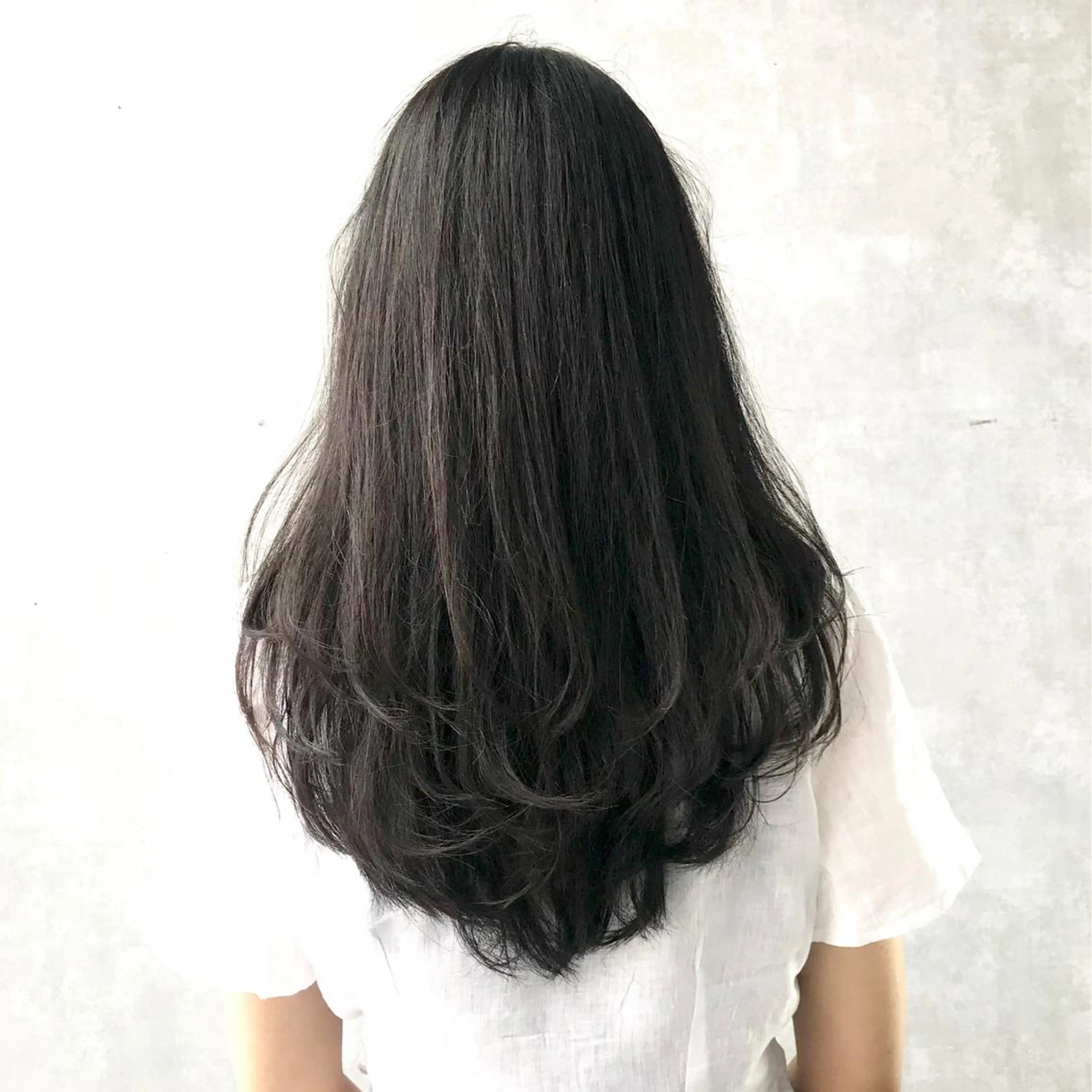 ロング ヨシンモリ ムルギョル巻き 韓国風ヘア レイヤーカット シースルーバング サロウィン所属・K-POP好き美容師 🇰🇷Kai.Yのヘアスタイル