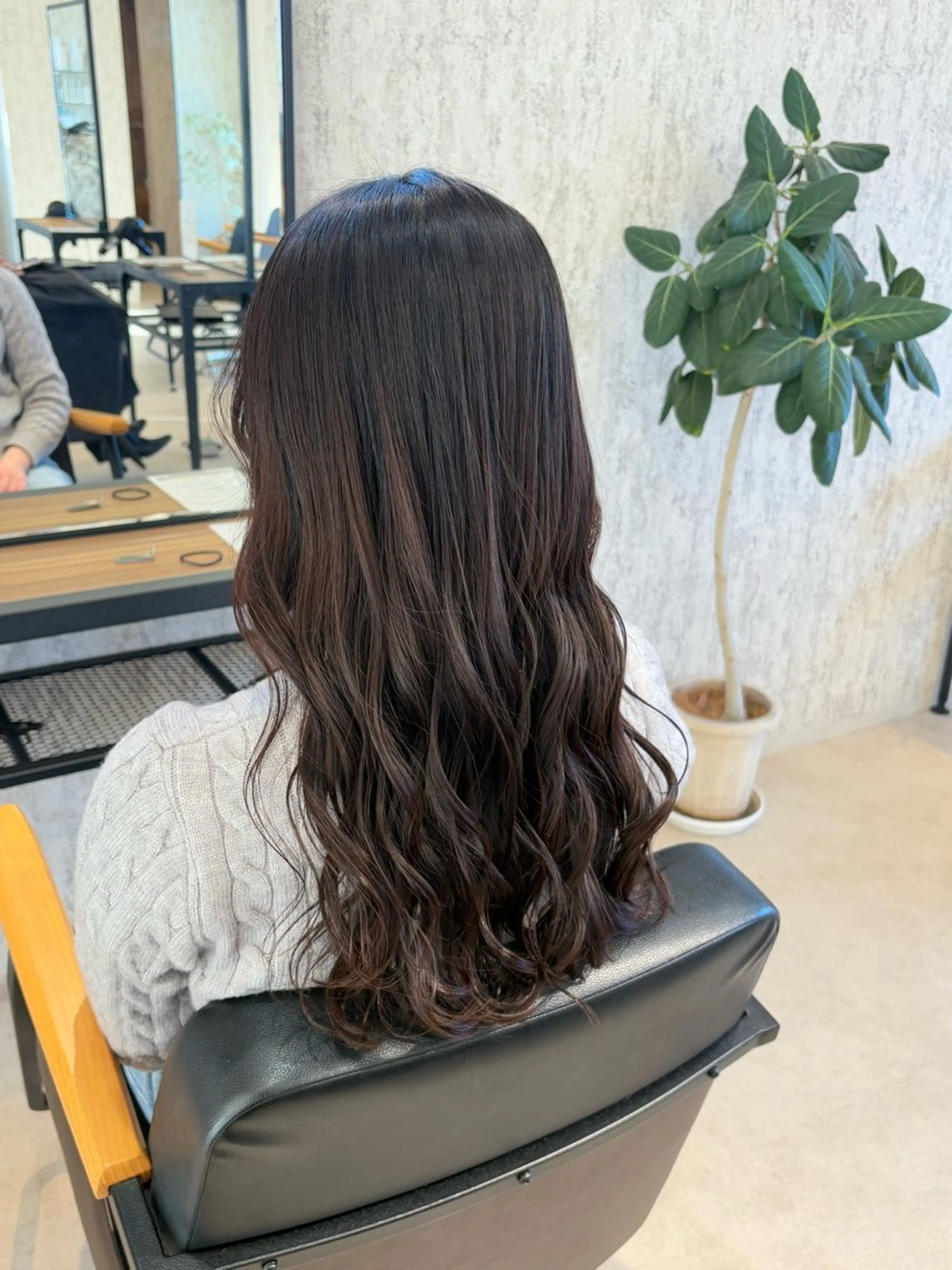 ロング ヘアアレンジ トリートメント ヘアカラー EMI CLAIR所属・岸 凜香のヘアスタイル