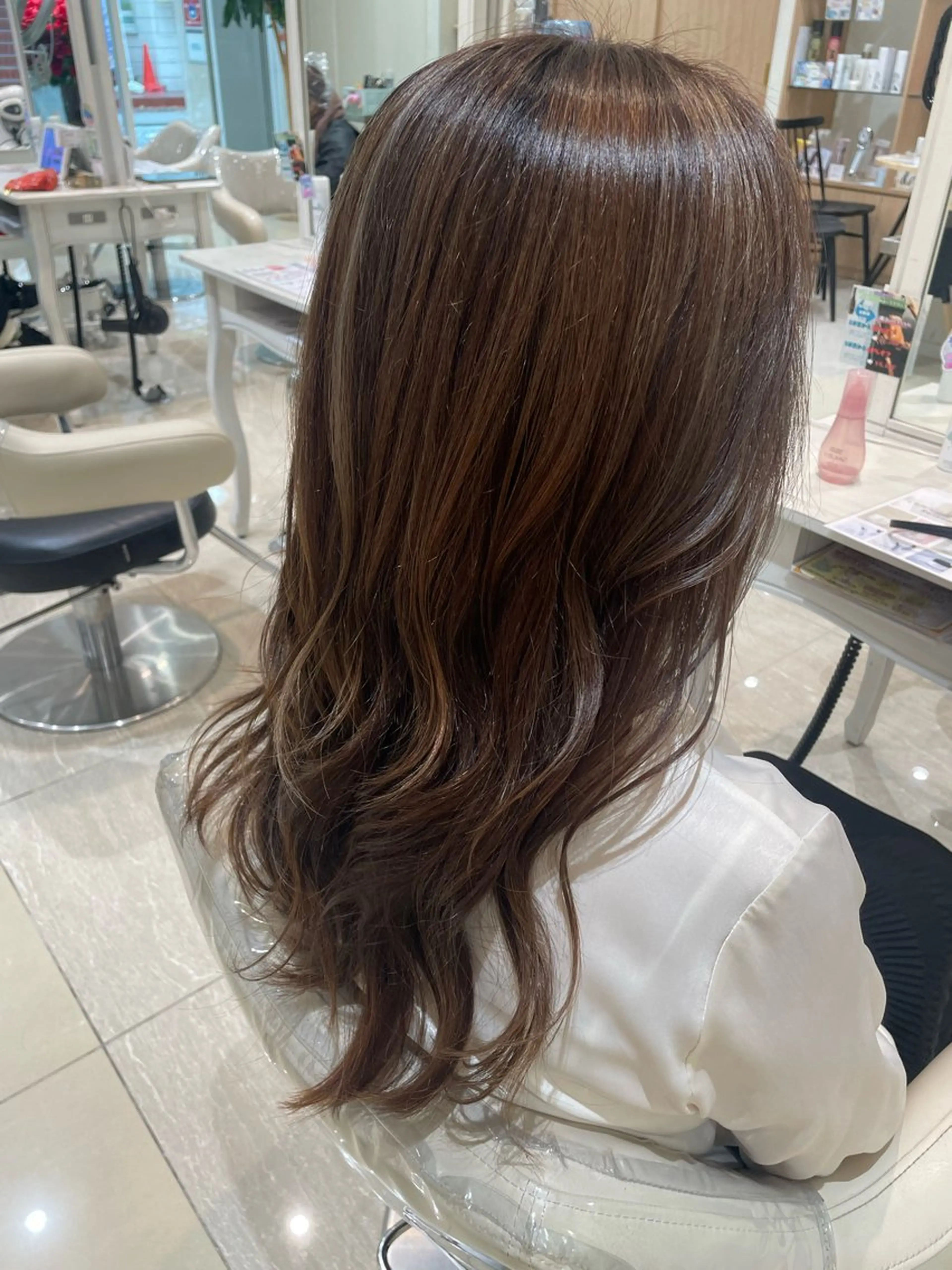 ロング ヘアカラー レイヤー×ハイライト 🌷RINA🌷のヘアスタイル