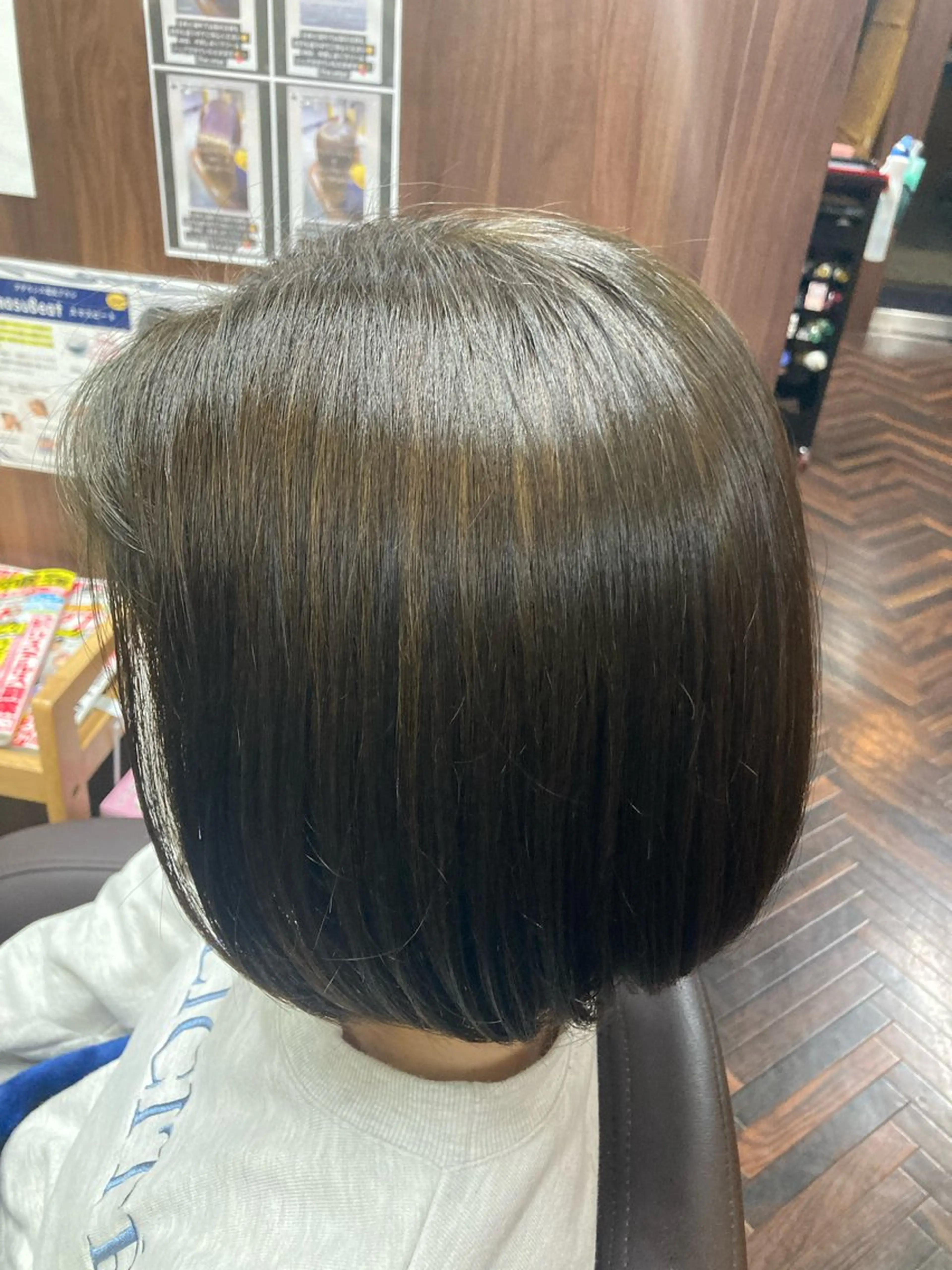 ミディアム カラー katae sayoriのヘアスタイル