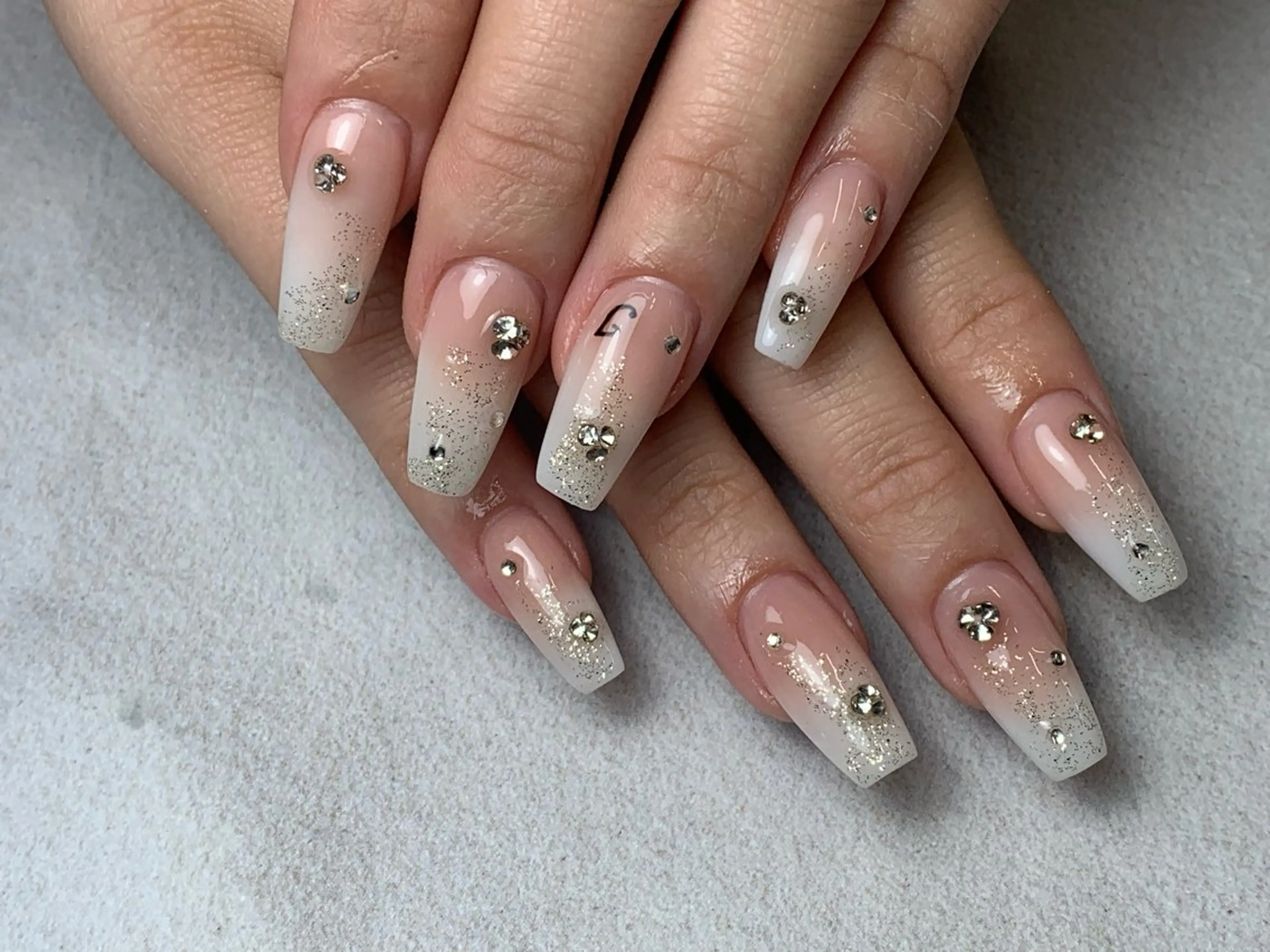 ネイル ハンドネイル KARMA salonのネイルデザイン
