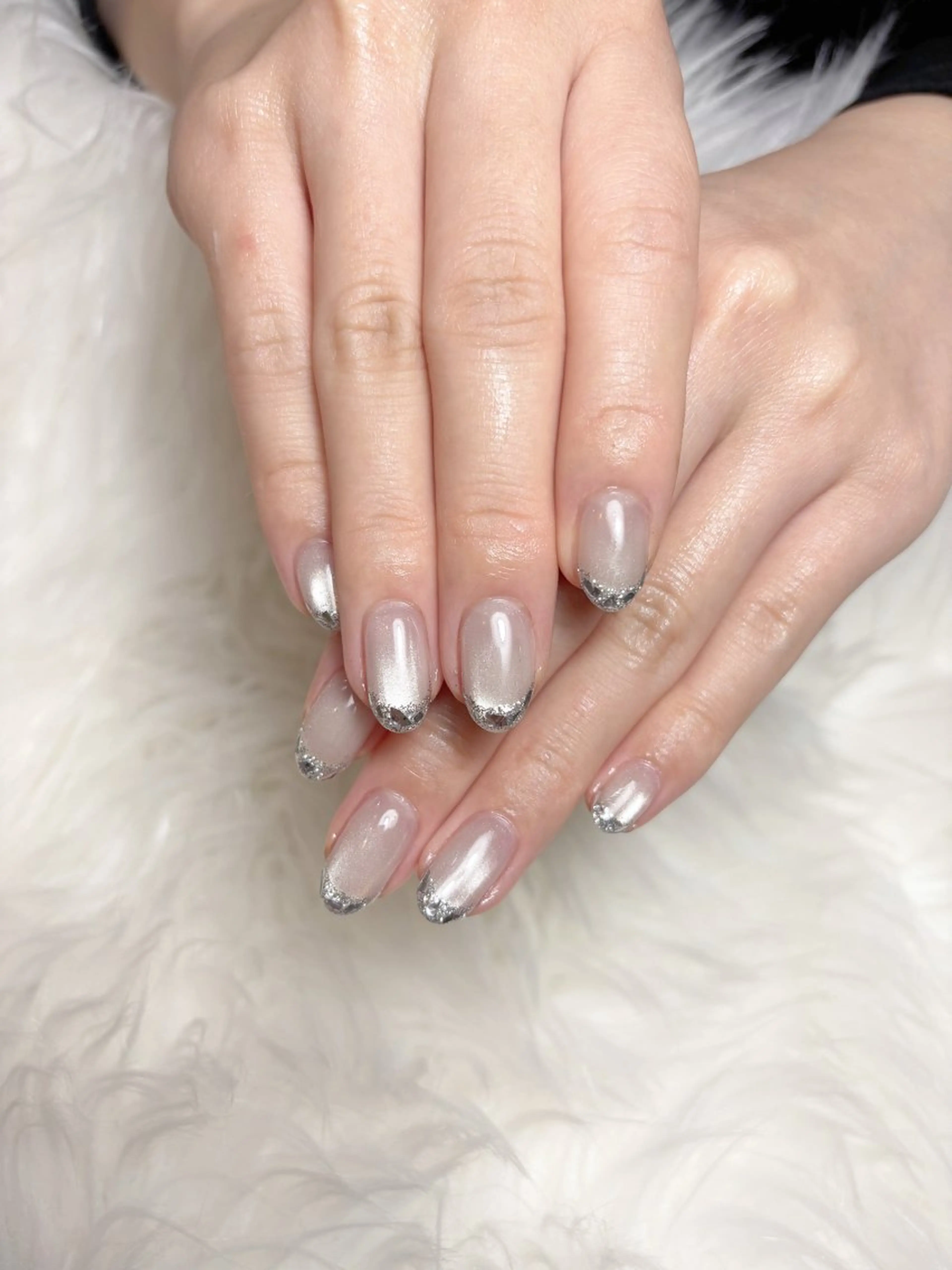 ネイル フレンチネイル ガラスフレンチ nail care salon -&-所属・nail care salon -&-のネイルデザイン