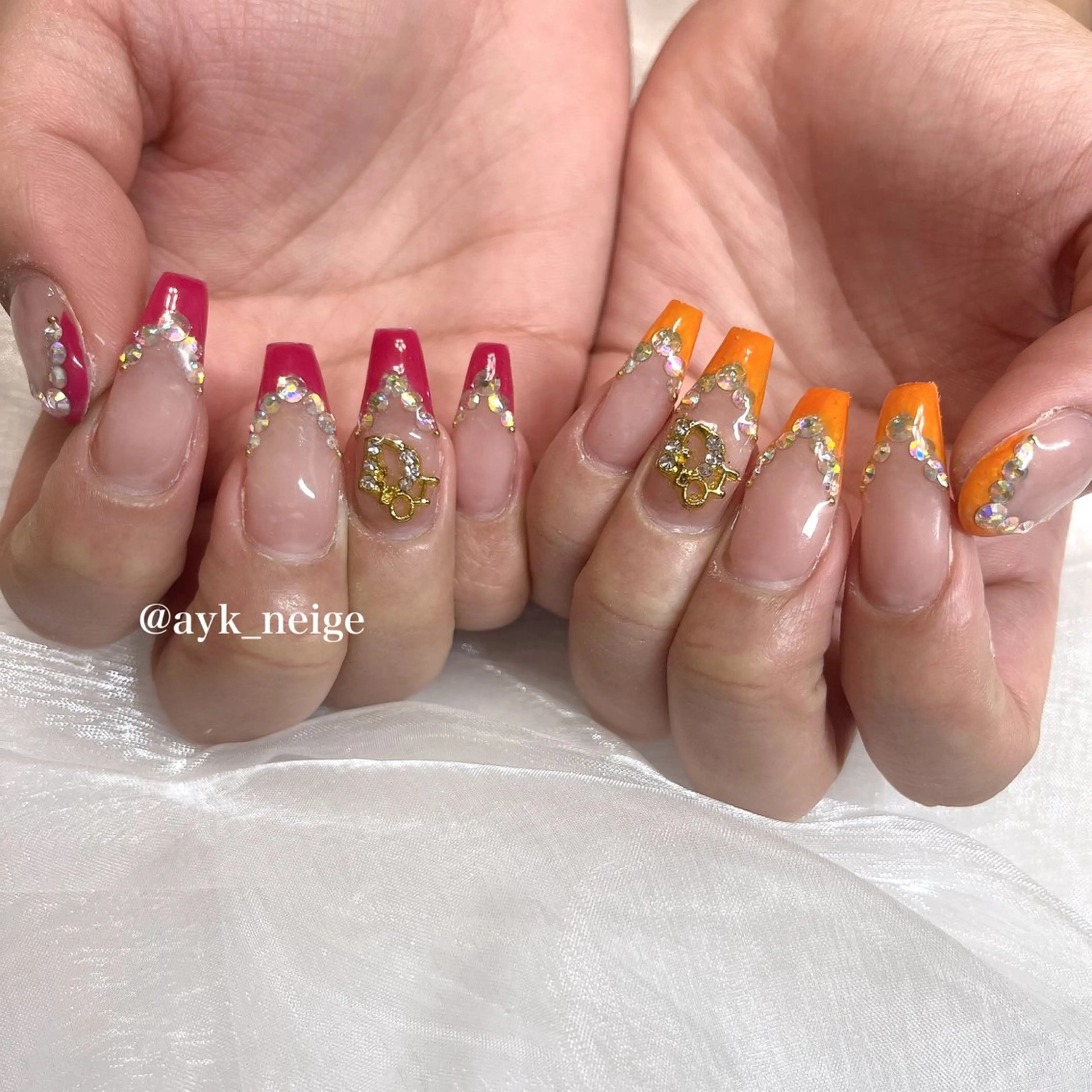 ネイル フットネイル キラキラネイル 韓国ネイル リボン n'eige nail所属・大谷 綾香のネイルデザイン