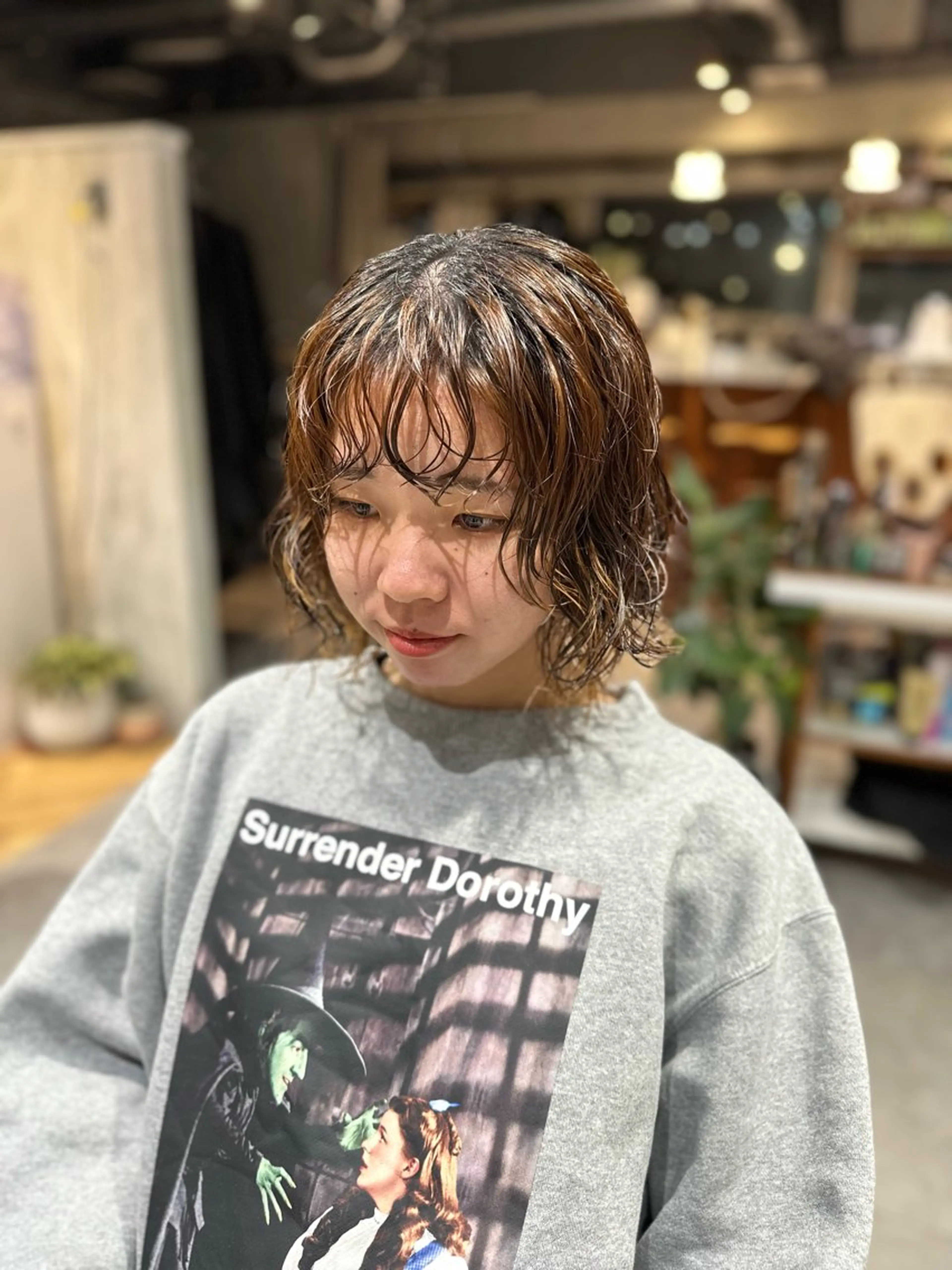 ミディアム カット パーマ 似合わせスタイル 山本風太のヘアスタイル