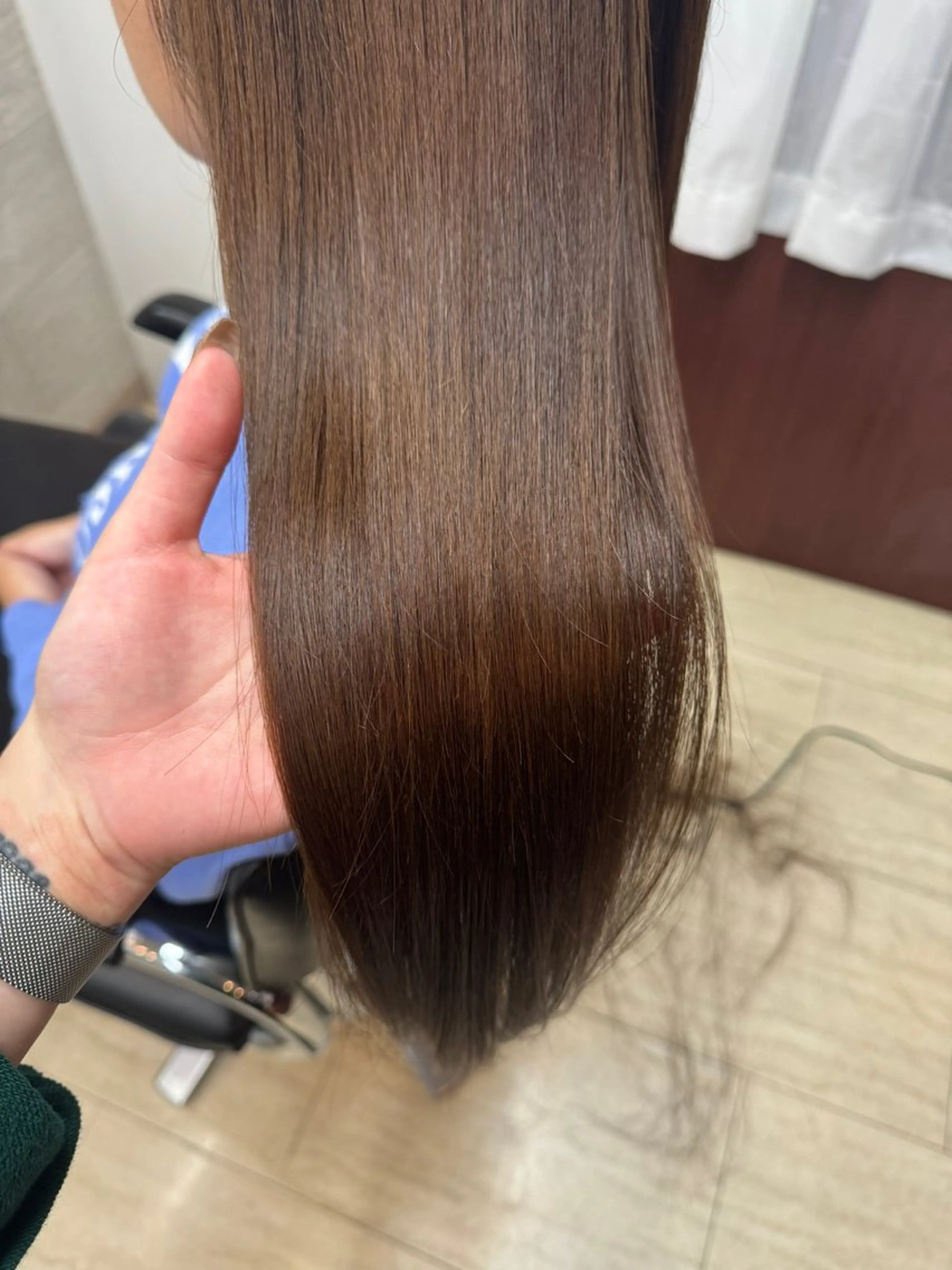 ロング モダンクラフト新田東店所属・高野 春菜のヘアスタイル