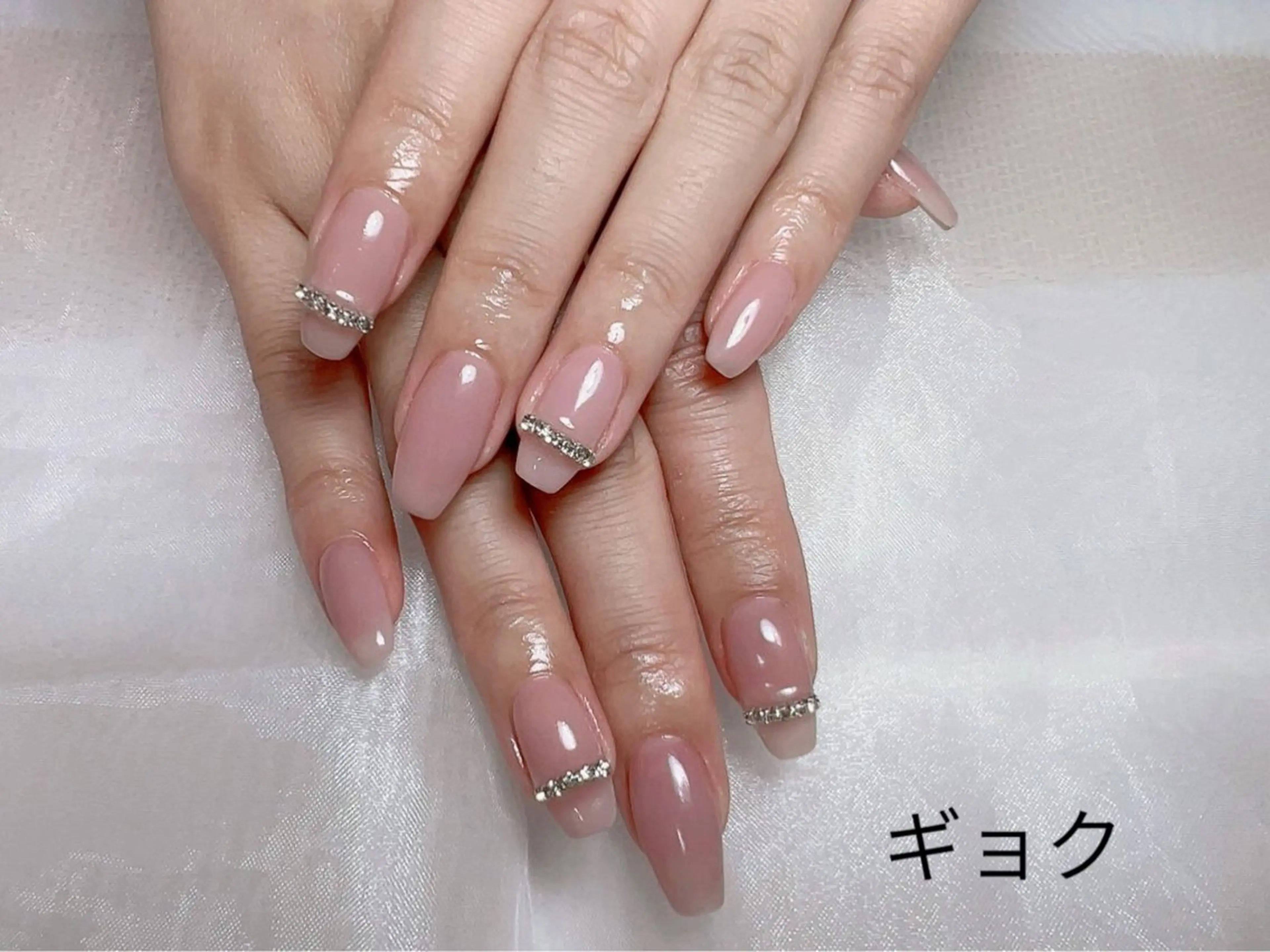 ネイル ハンドネイル シーシー ネイルのネイルデザイン