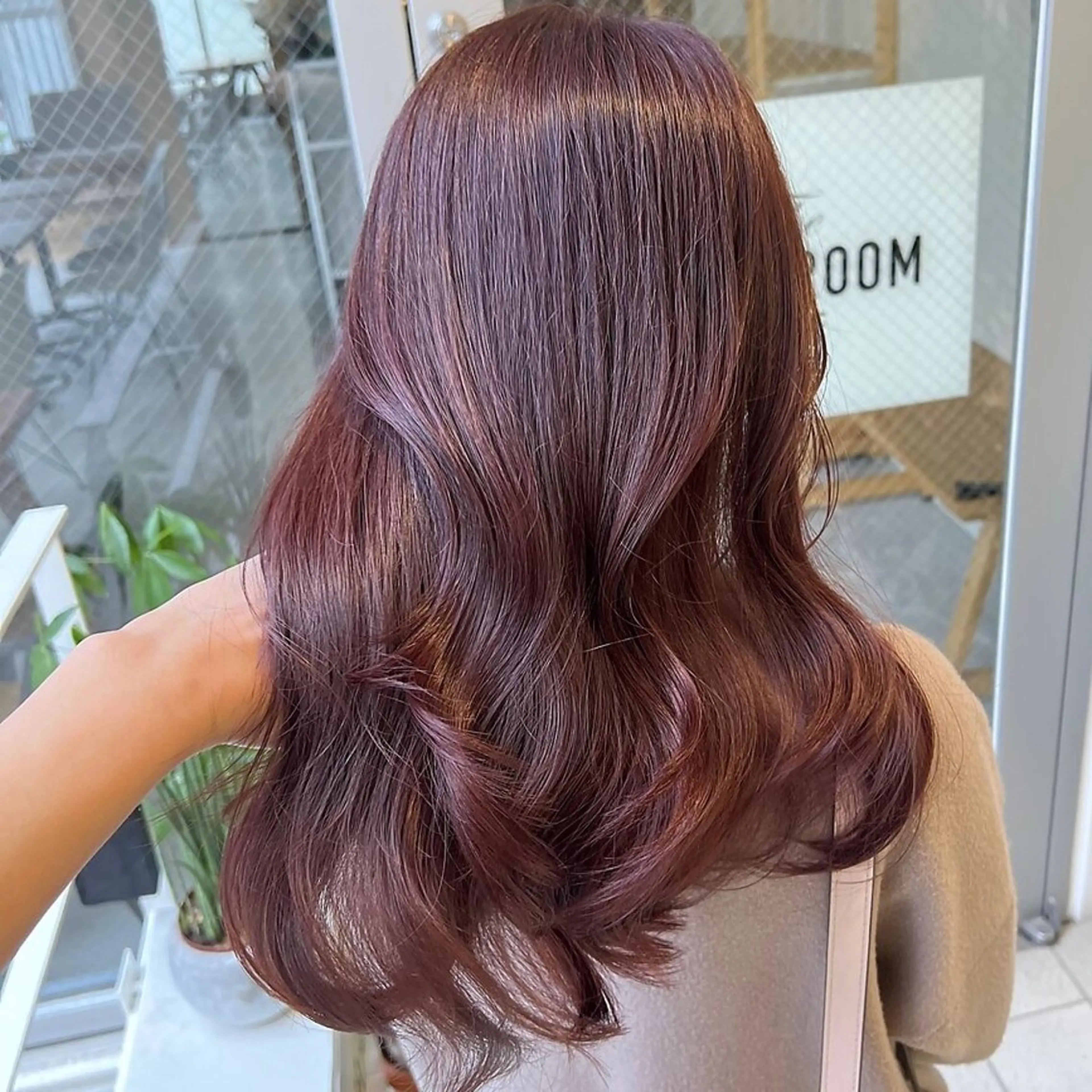 ロング カラー ブリーチ ブラウンカラー ハイトーンカラー ピンクカラー ピンクブラウン 💖ブリーチ/暖色 𝐘𝐮𝐢💖のヘアスタイル