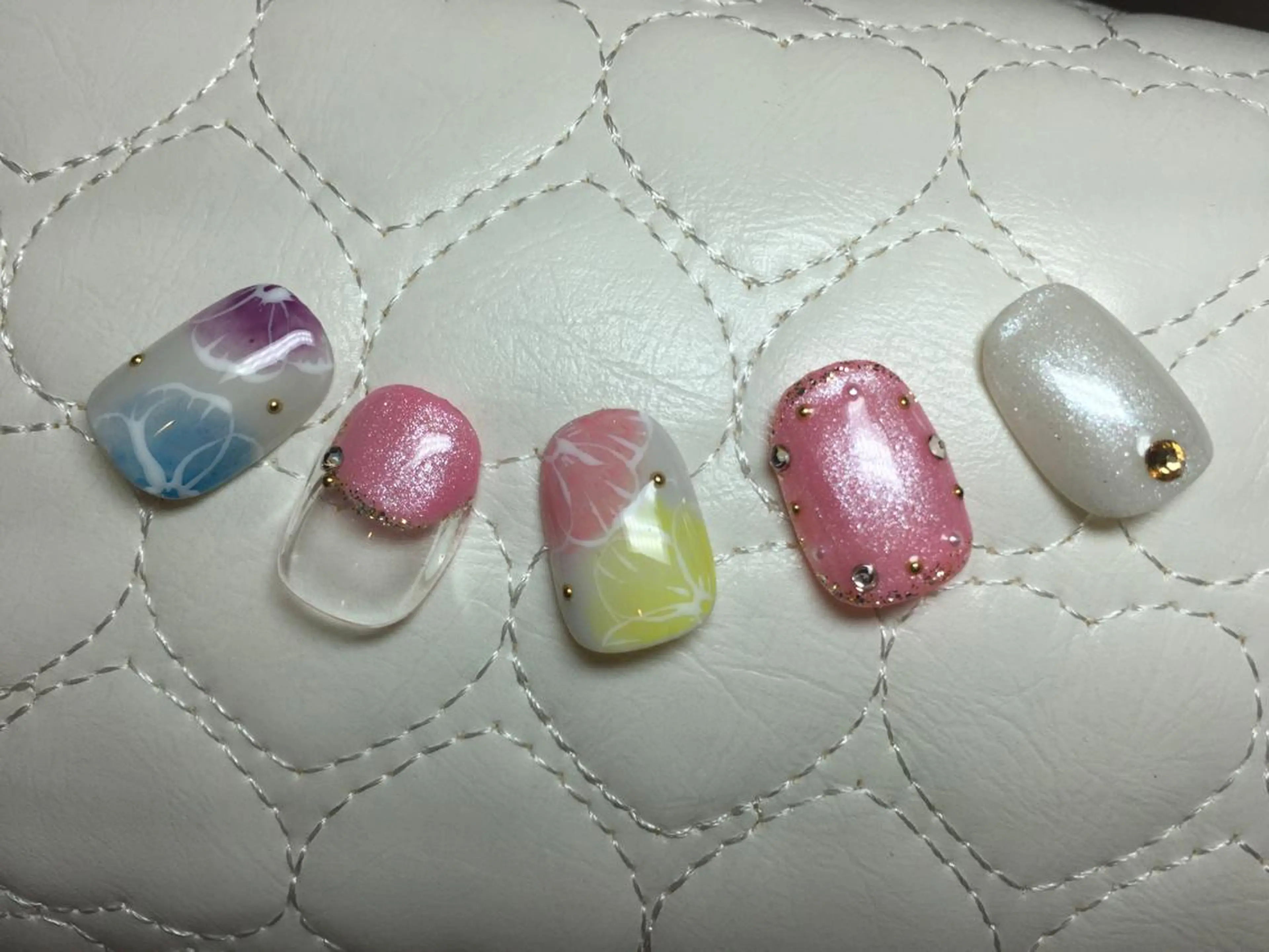 ネイル フラワーネイル 自宅サロン鎌倉 KORONのネイルデザイン