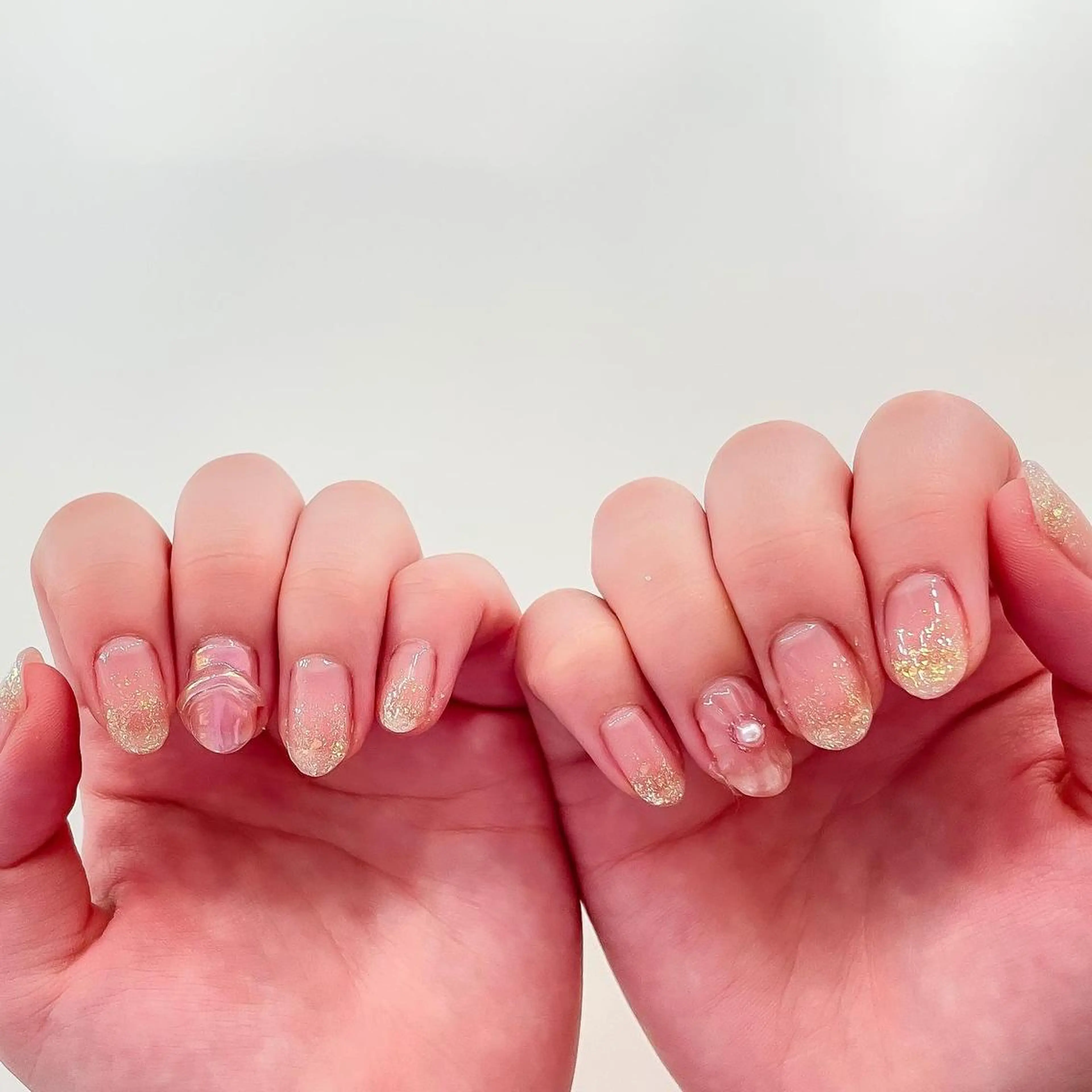 ネイル アートネイル グラデーション ラメ(グリッター) ラメグラデーション mew mew kotomiのネイルデザイン