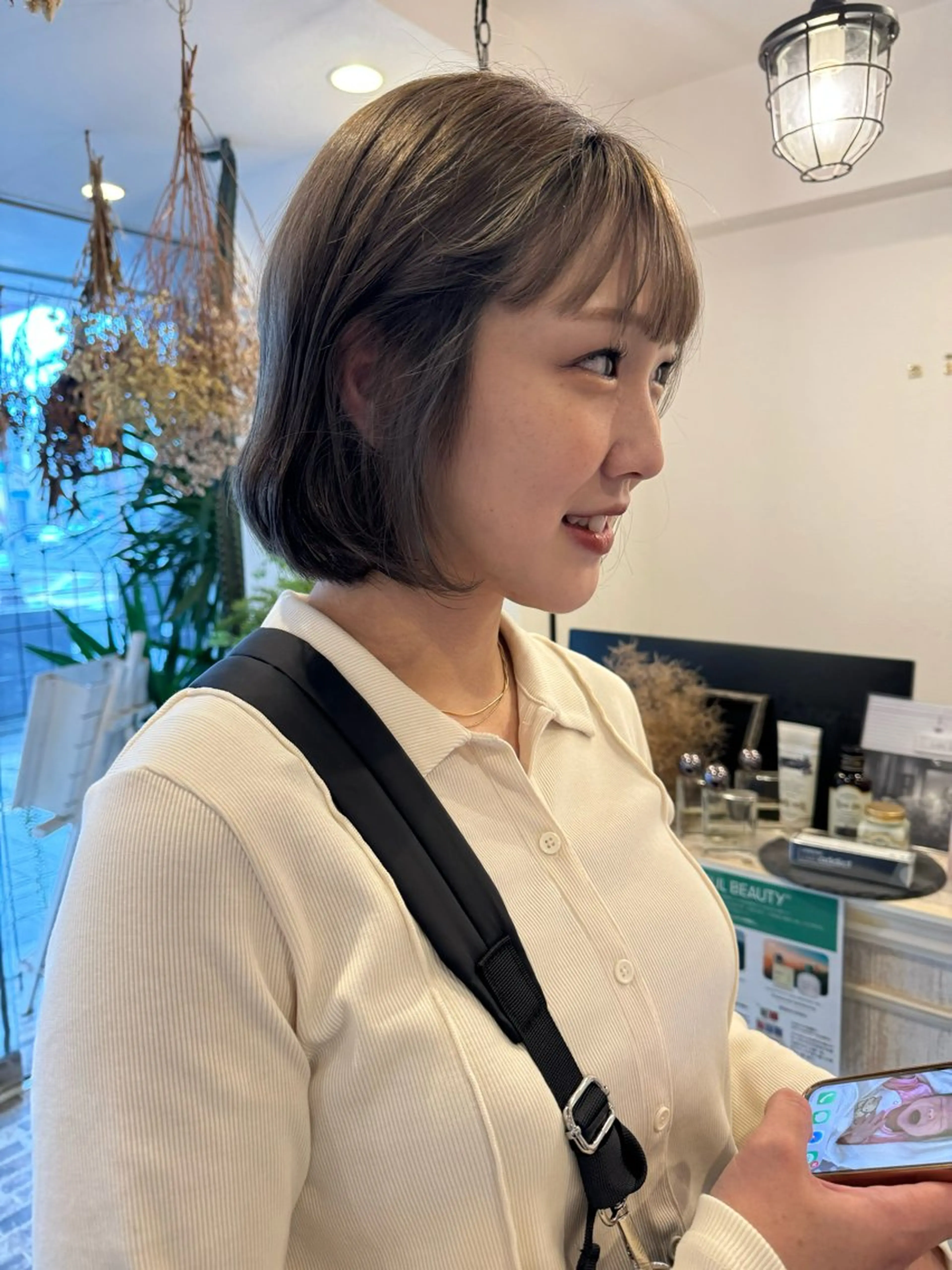 ミディアム カラー ベージュカラー ブリーチ オリーブベージュ ヘアカラー m ā l o.🌷 サカモトマイコのヘアスタイル