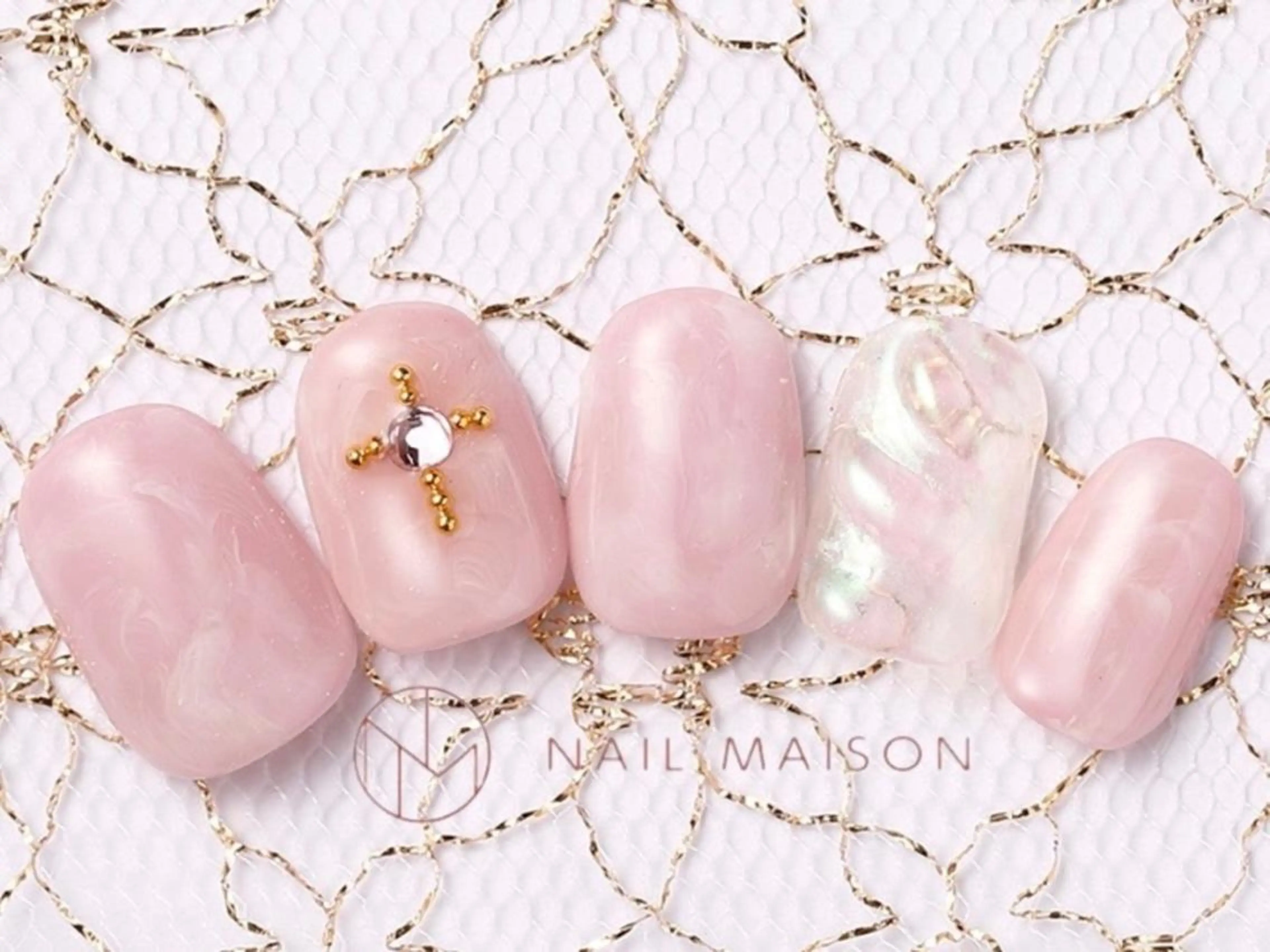 ネイル ピンク STUDIO GIYYのネイルデザイン