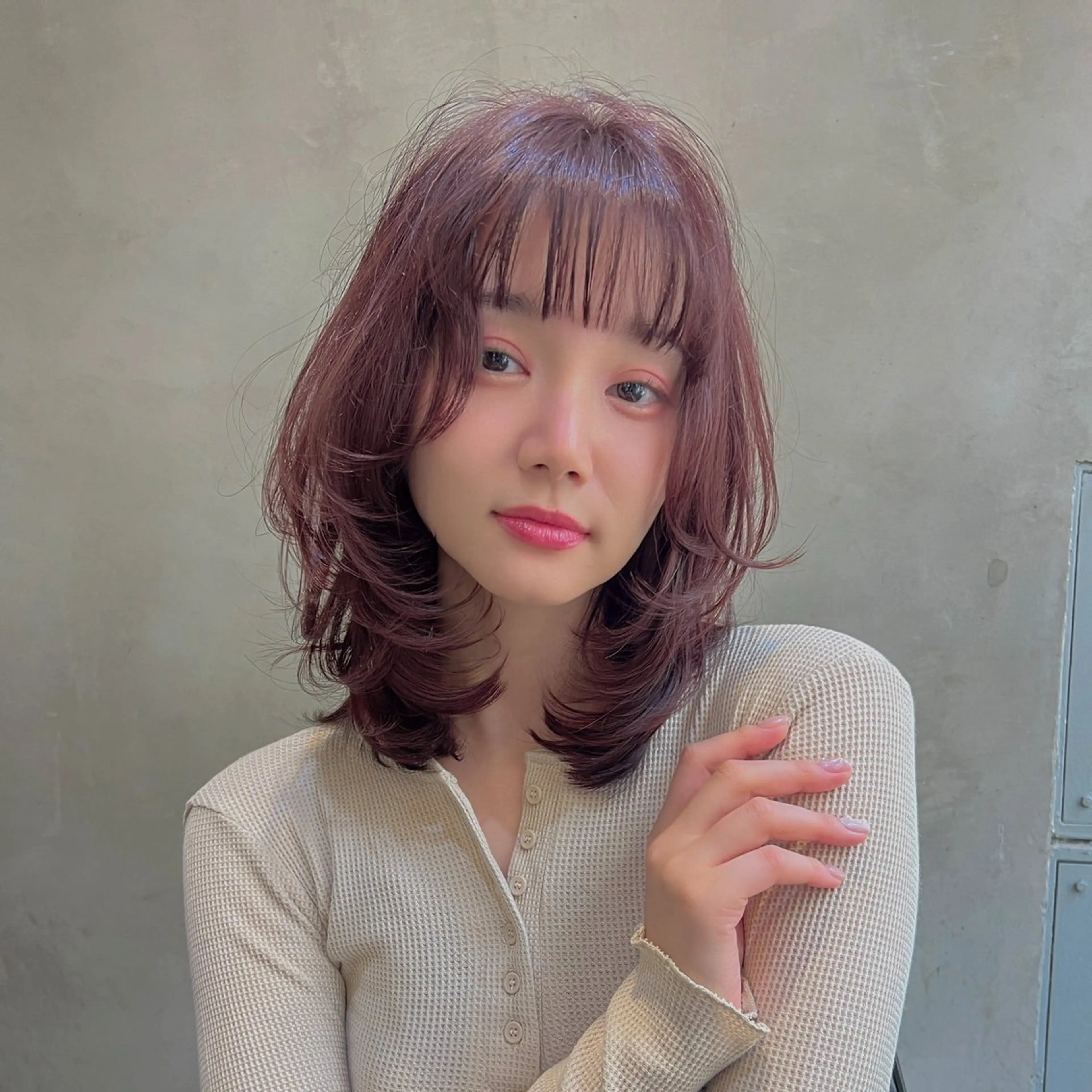 ミディアム カラー ブラウンカラー ピンクカラー ピンクブラウン くびれヘア 💎ブリーチ× 透明感✨Hayatoのヘアスタイル