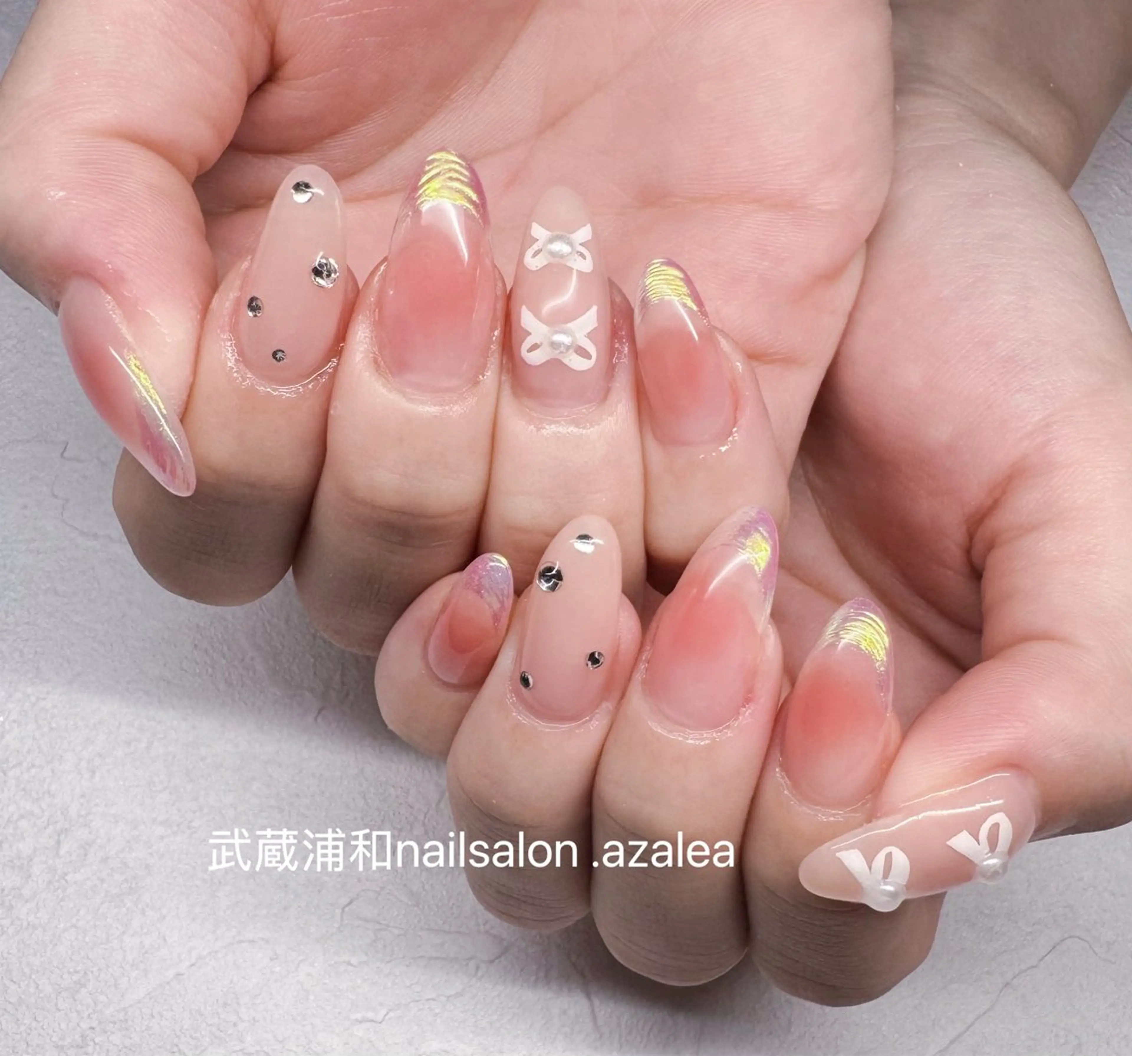 ネイル ハンドネイル R inのネイルデザイン