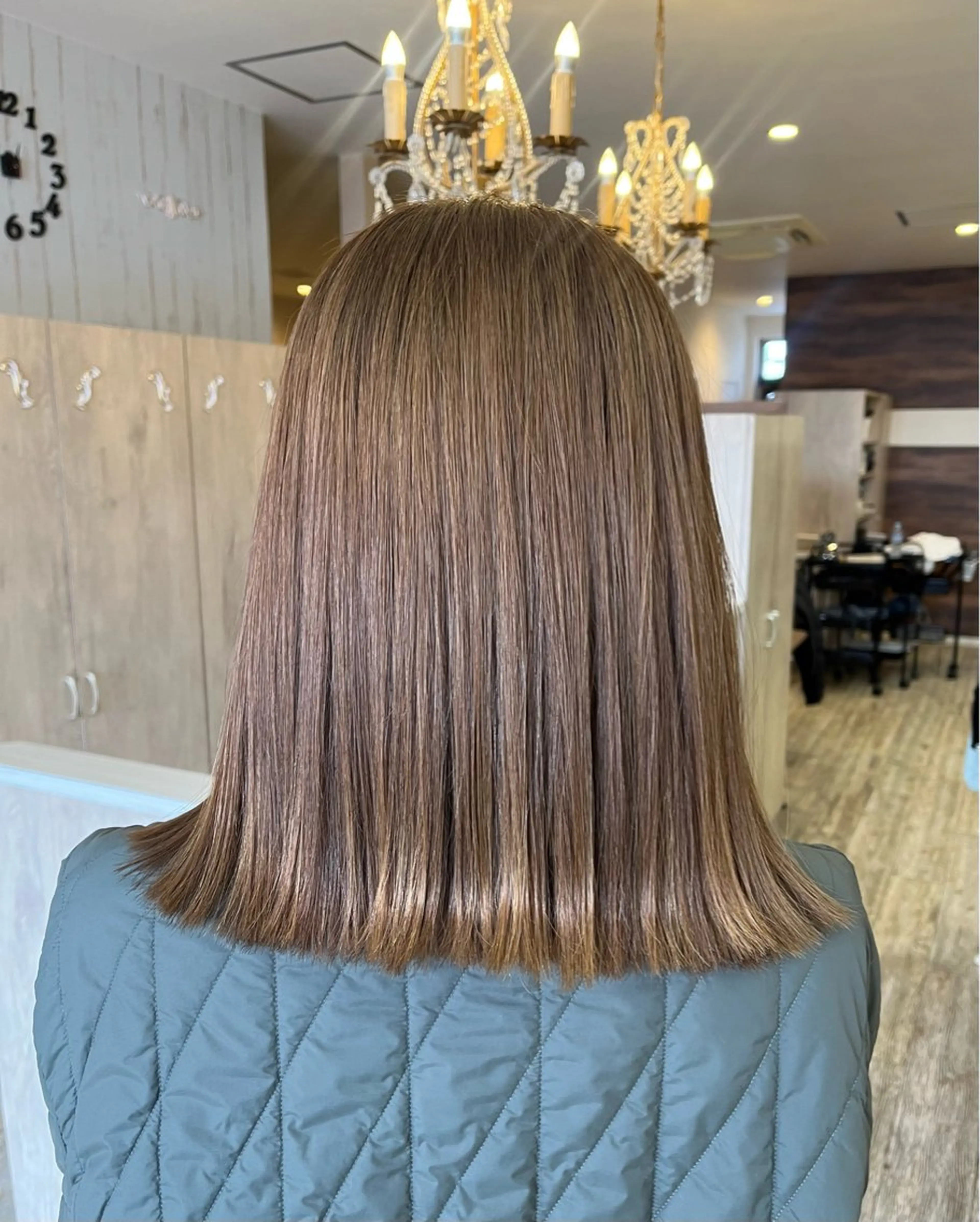 セミロング gabi hair LOOB所属・hina ✂︎のヘアスタイル