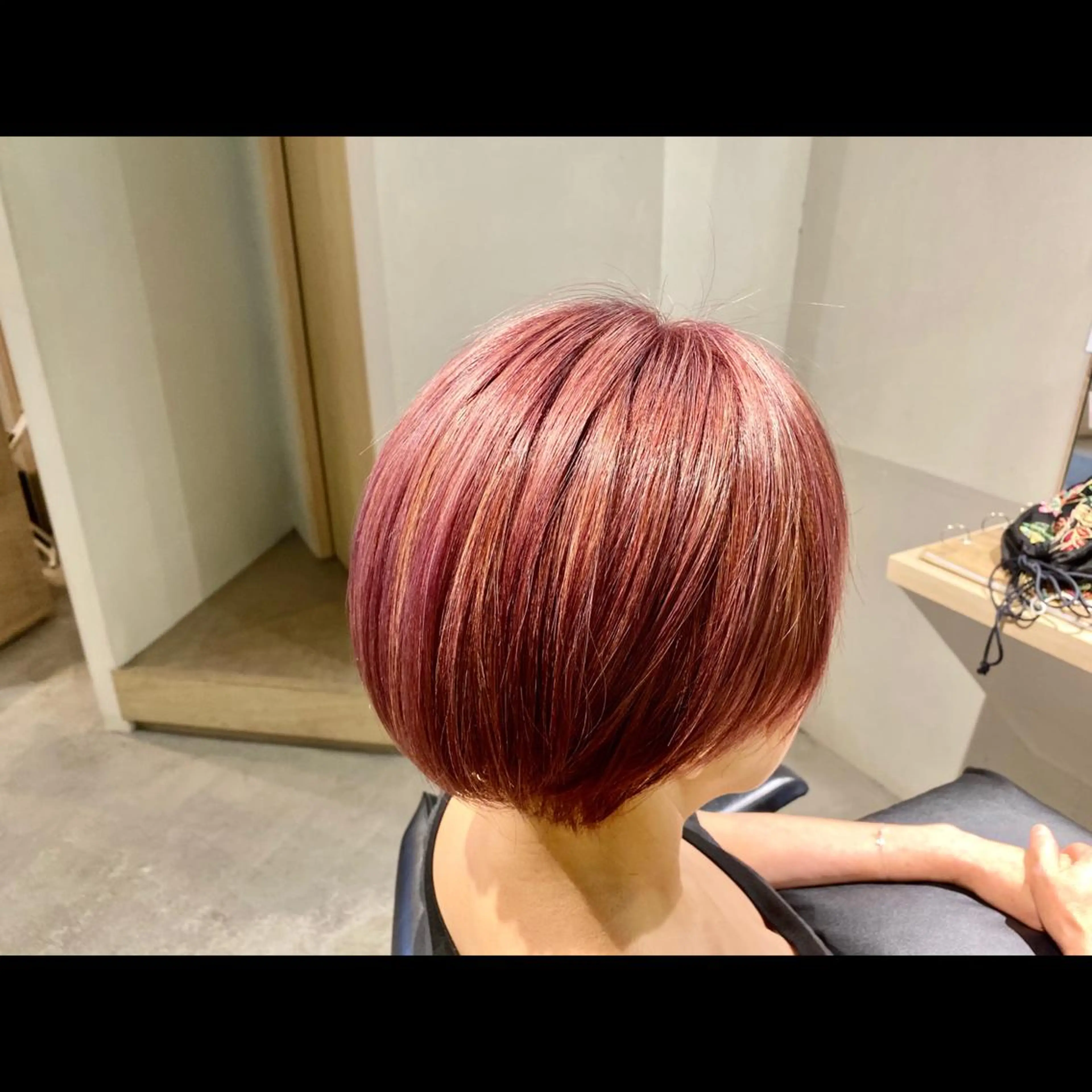 ショート カラー 近野 浩隆🐩のヘアスタイル