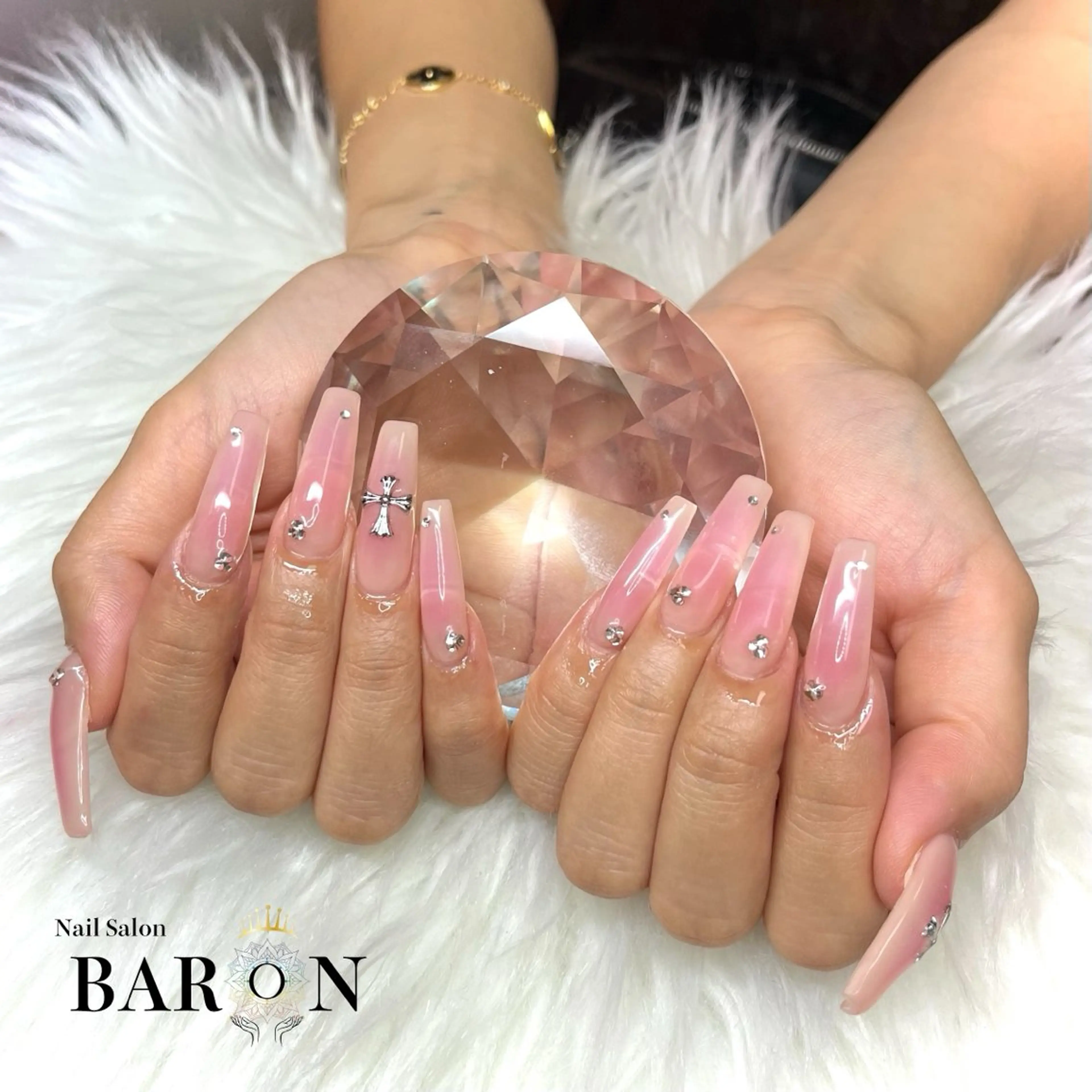 ネイル ハンドネイル 👑BARON👑 NATSUMIのネイルデザイン