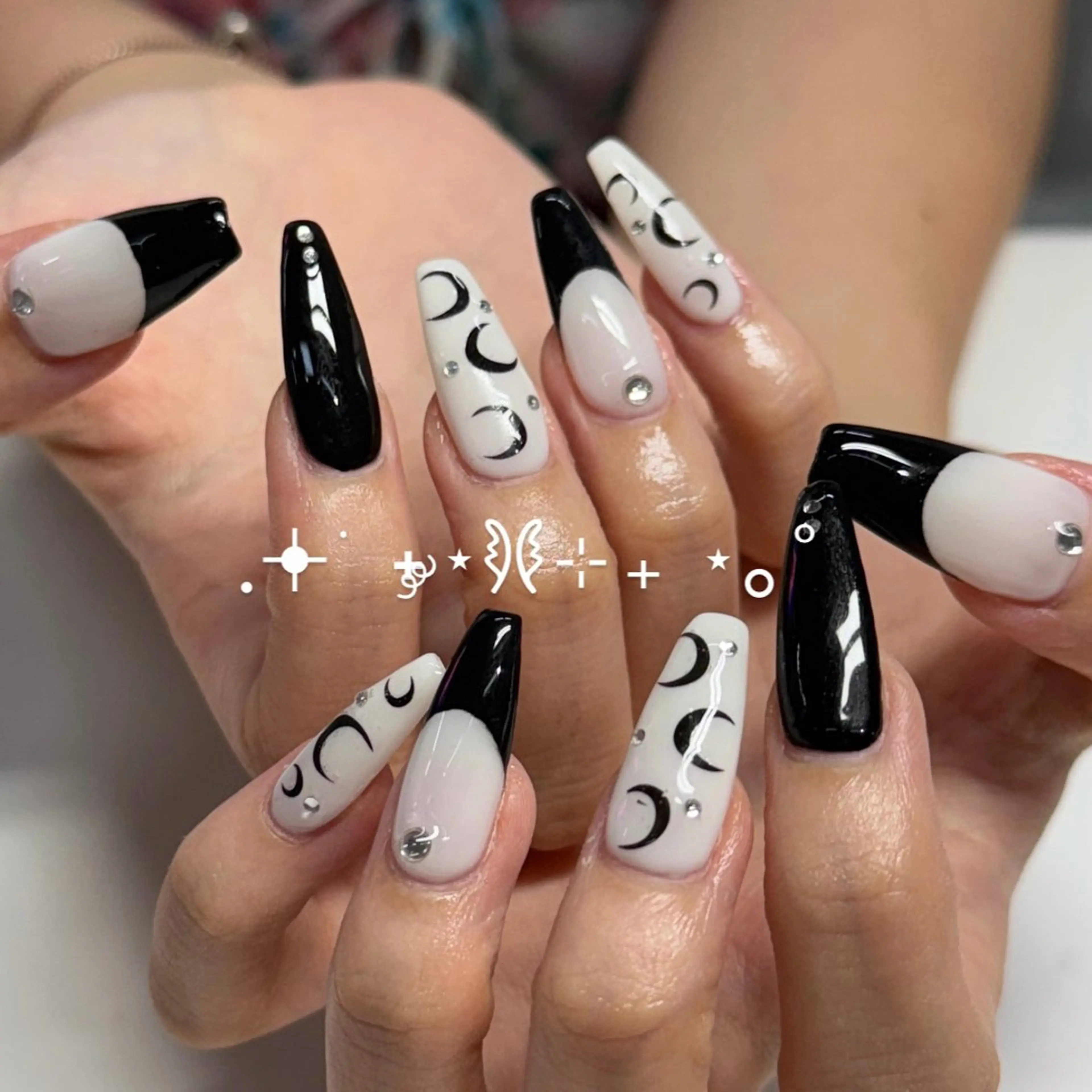 ネイル ロングネイル ハンドネイル WOLTOKYO渋谷 yunaのネイルデザイン