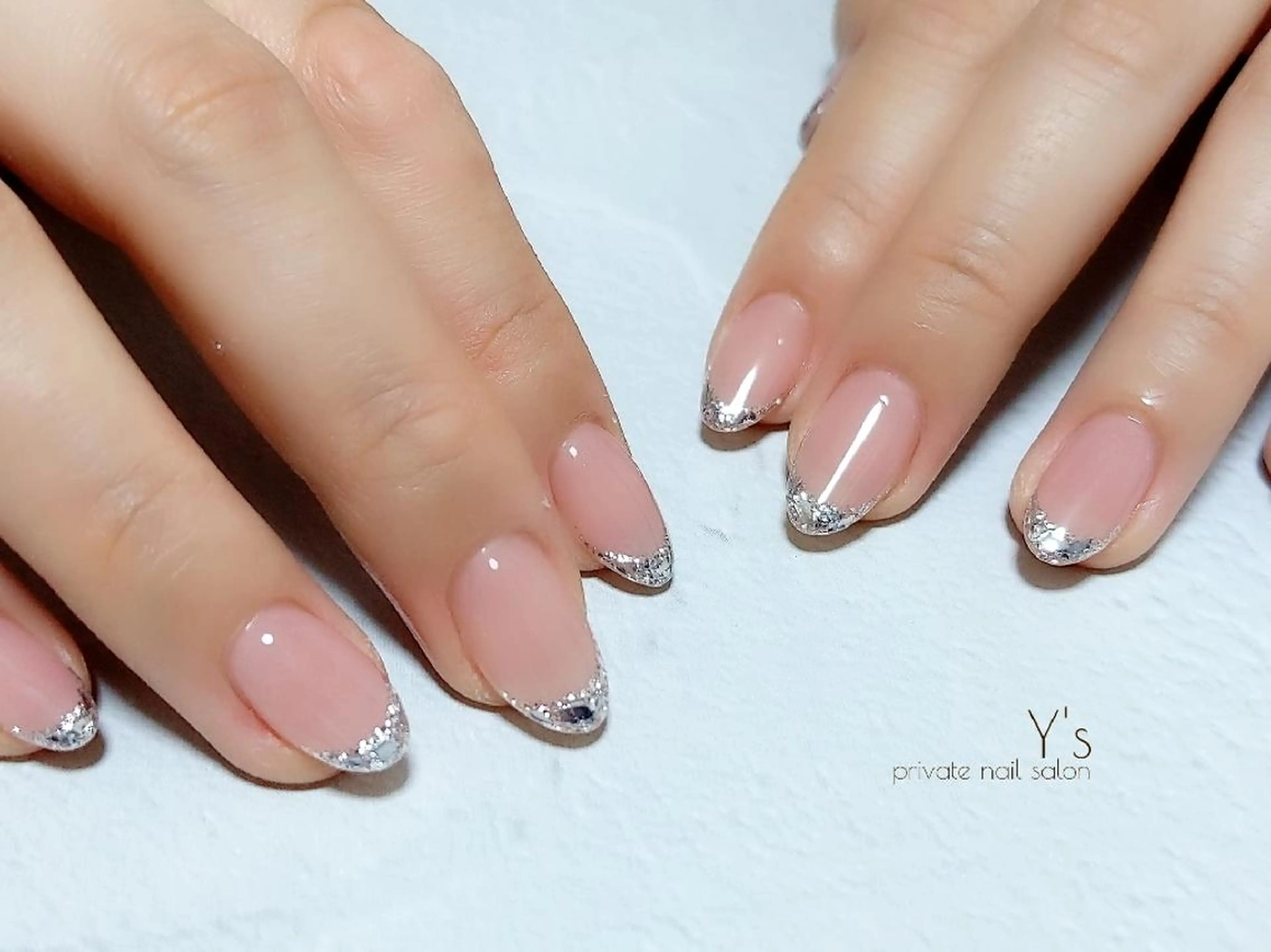 ネイル ハンドネイル YUMI NAGAI  のネイルデザイン