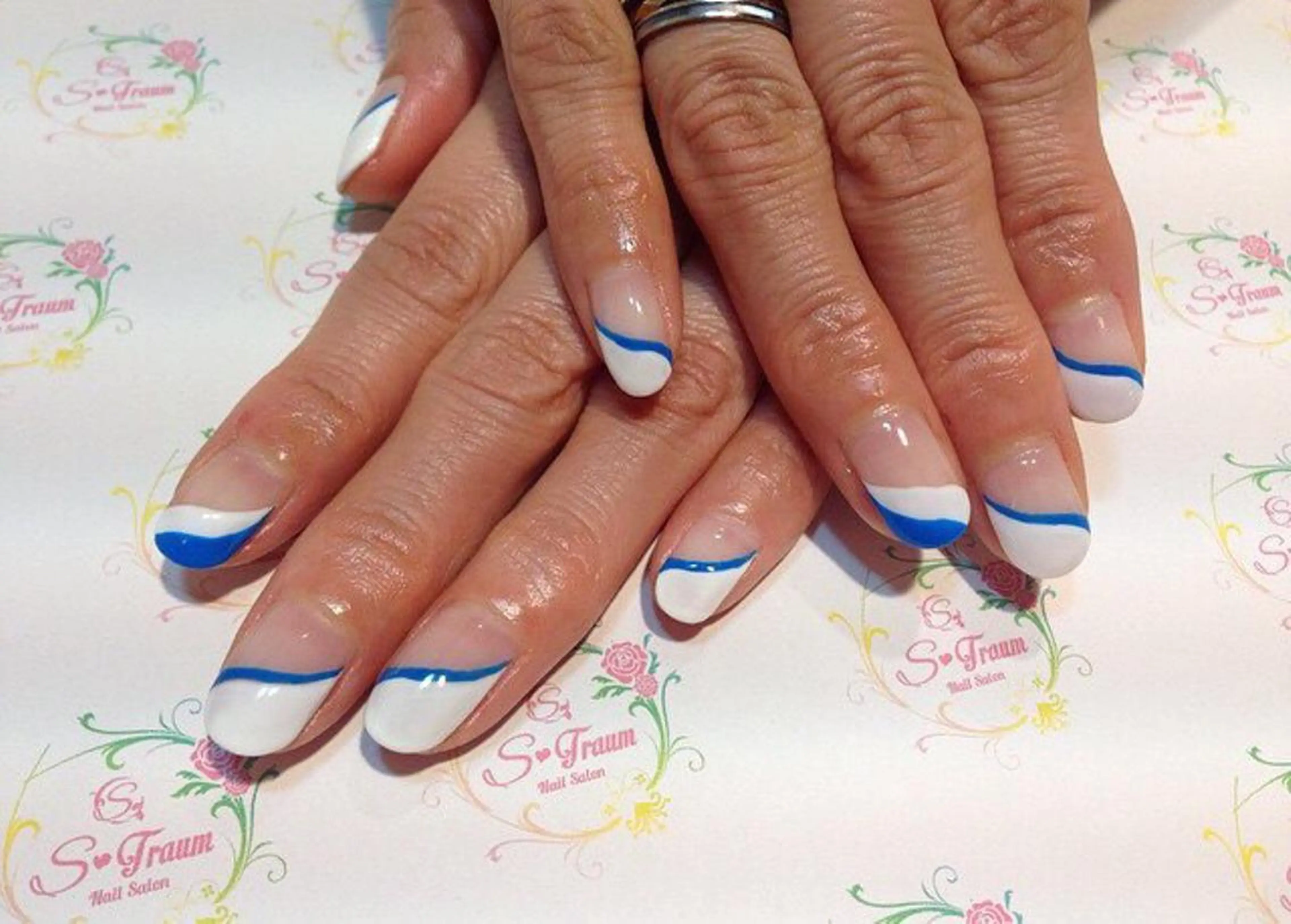 ネイル フレンチネイル Nail Salon S-Traum所属・Nail Salon S-Traumのネイルデザイン