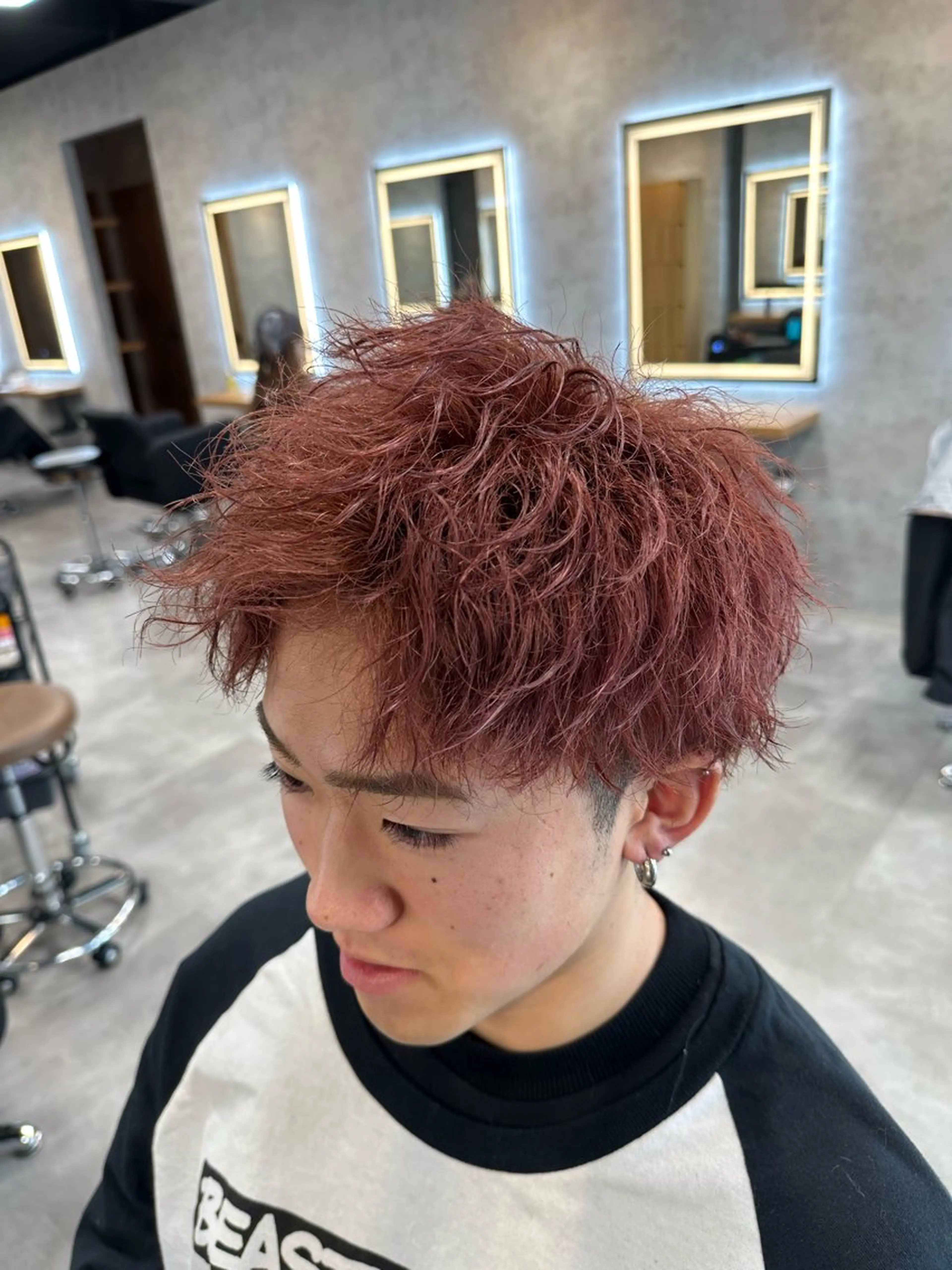 カラー メンズ ベージュカラー ピンクカラー ピンクベージュ カット ヘアカラー 札幌メンズヘア指名 No.1光👑👑のヘアスタイル