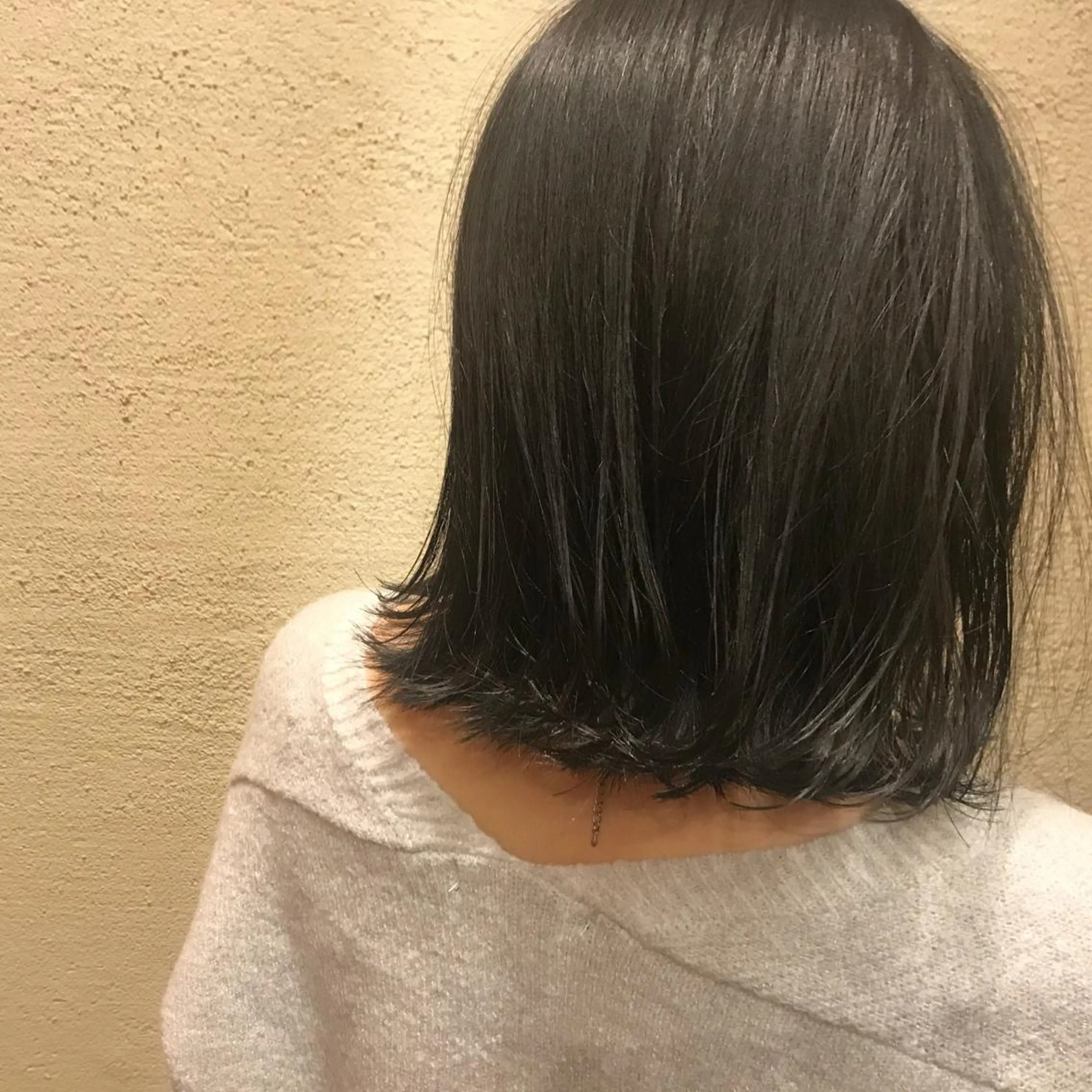 ショート カラー 艶髪育成サロン 京橋　shinのヘアスタイル