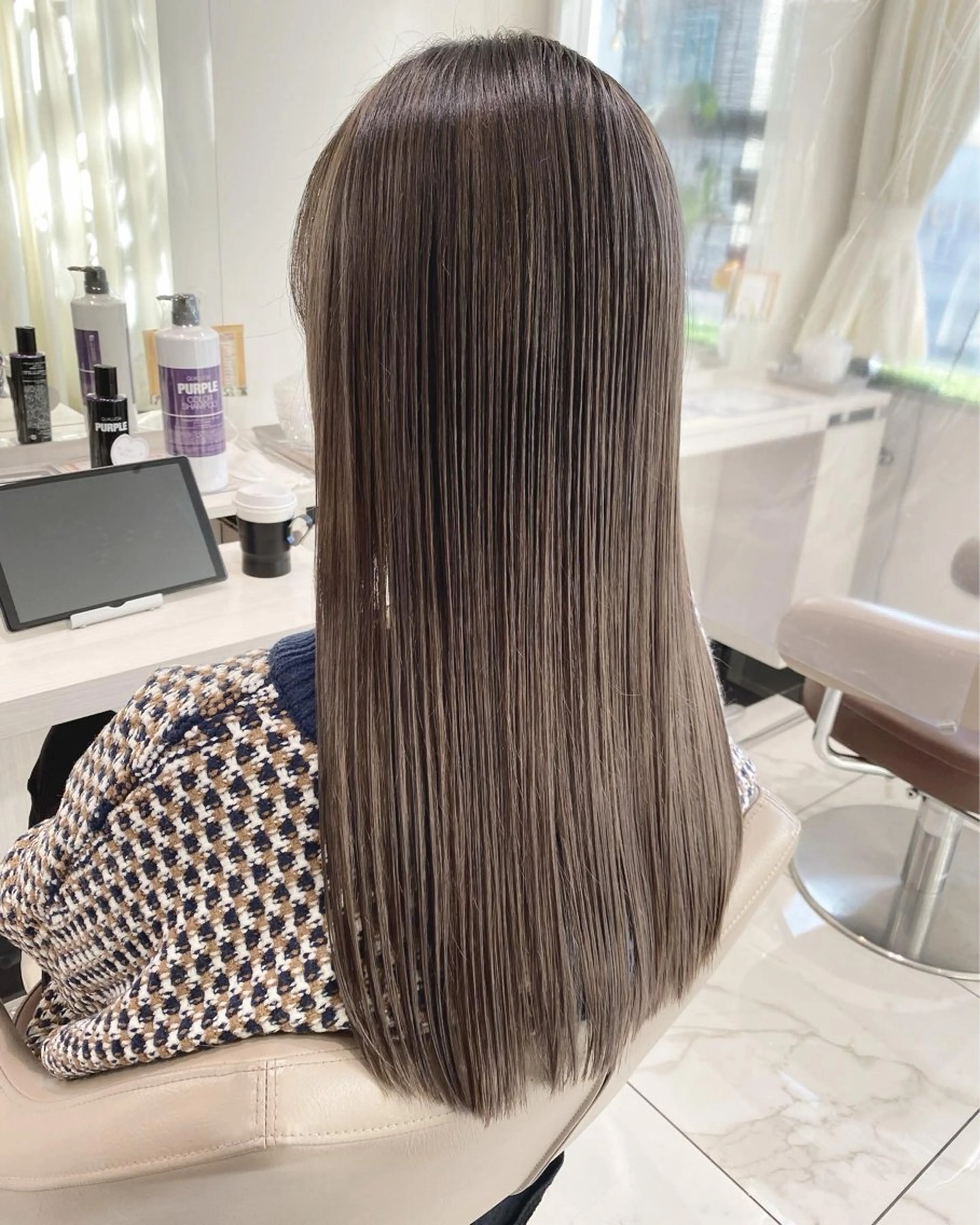 カラー 透明感カラー ヘアカラー 加藤 芽実のヘアスタイル