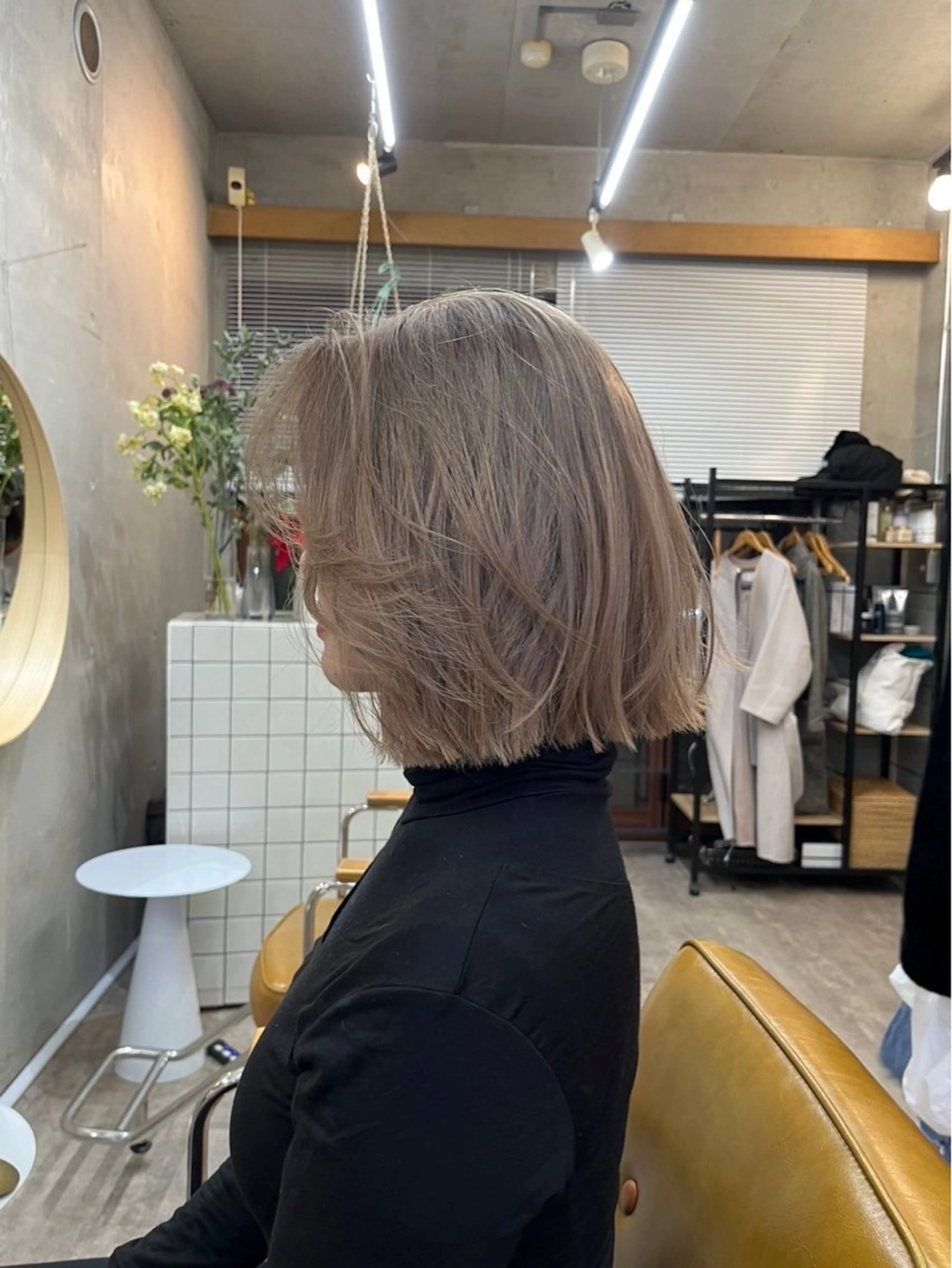 ショート カラー ボブレイヤー ボブ レイヤーカット カット SALT WATER　恵比寿所属・ボブ／ハイトーン🌟 ／HARUKA🍒のヘアスタイル