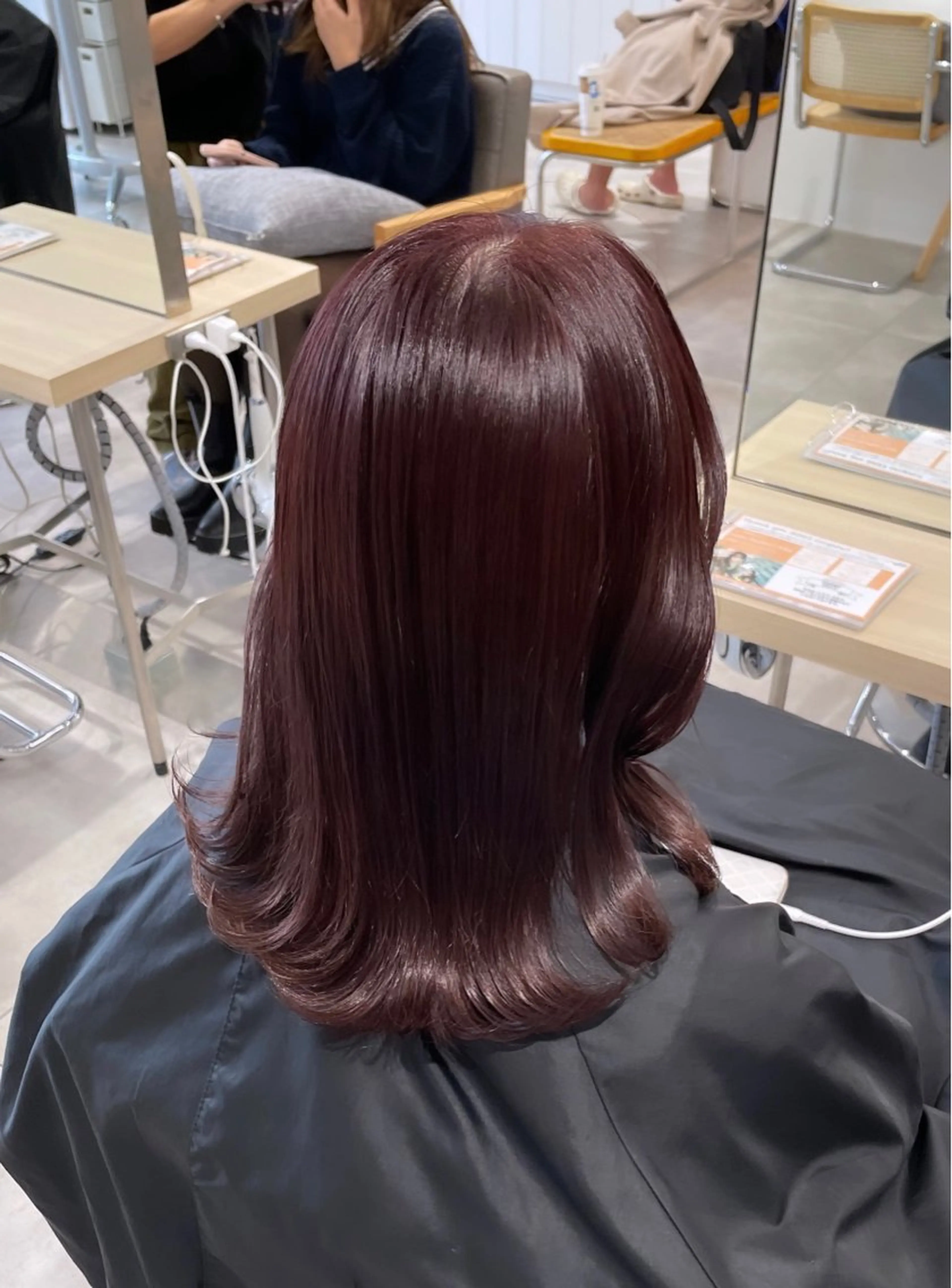 セミロング カラー ヘアカラー トリートメント sora/ボブ/ レイヤーカットのヘアスタイル