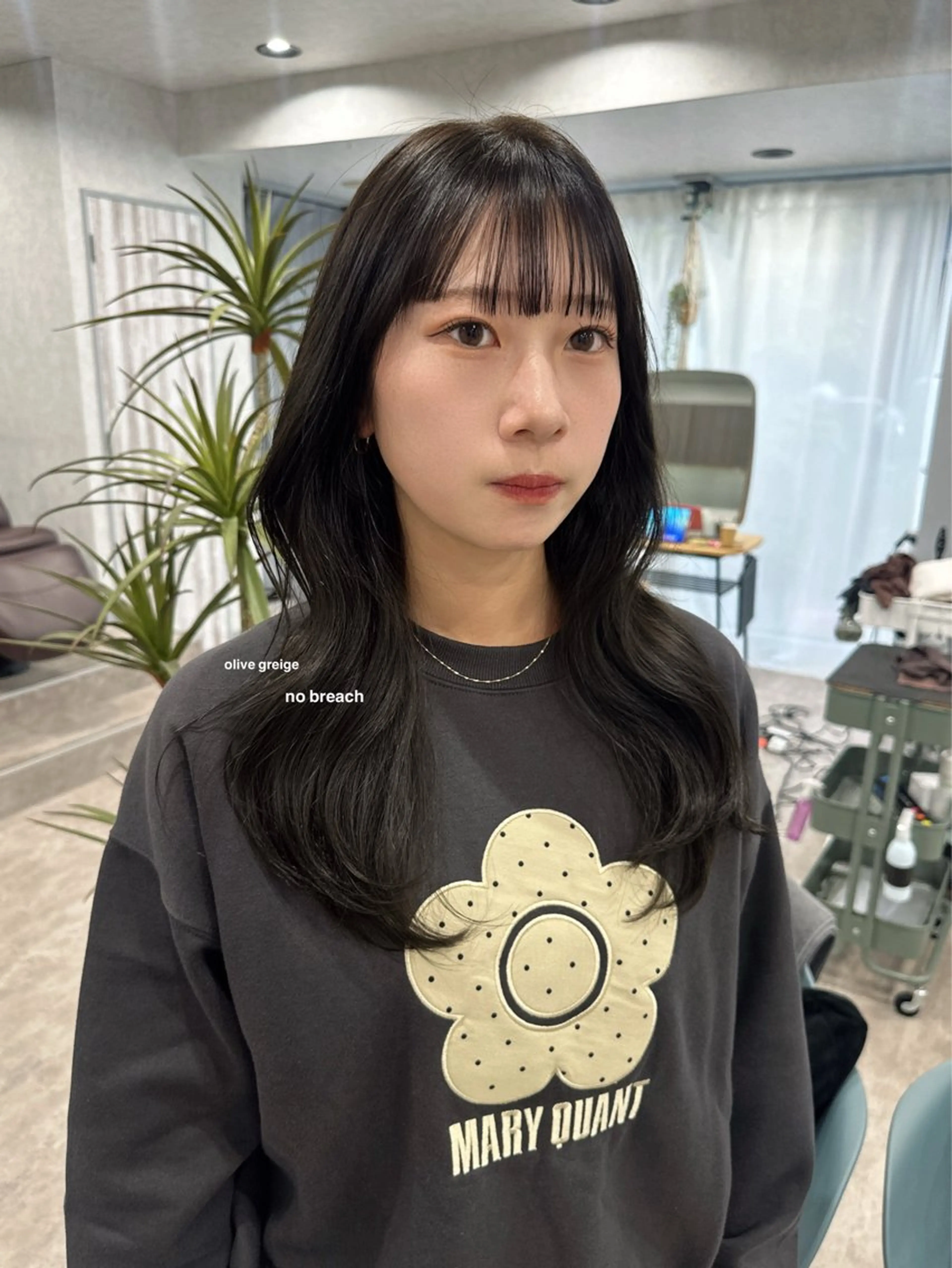 ロング カラー カット ヘアカラー トリートメント v-lab studio所属・韓国レイヤーカット/ 艶カラー/ noaのヘアスタイル