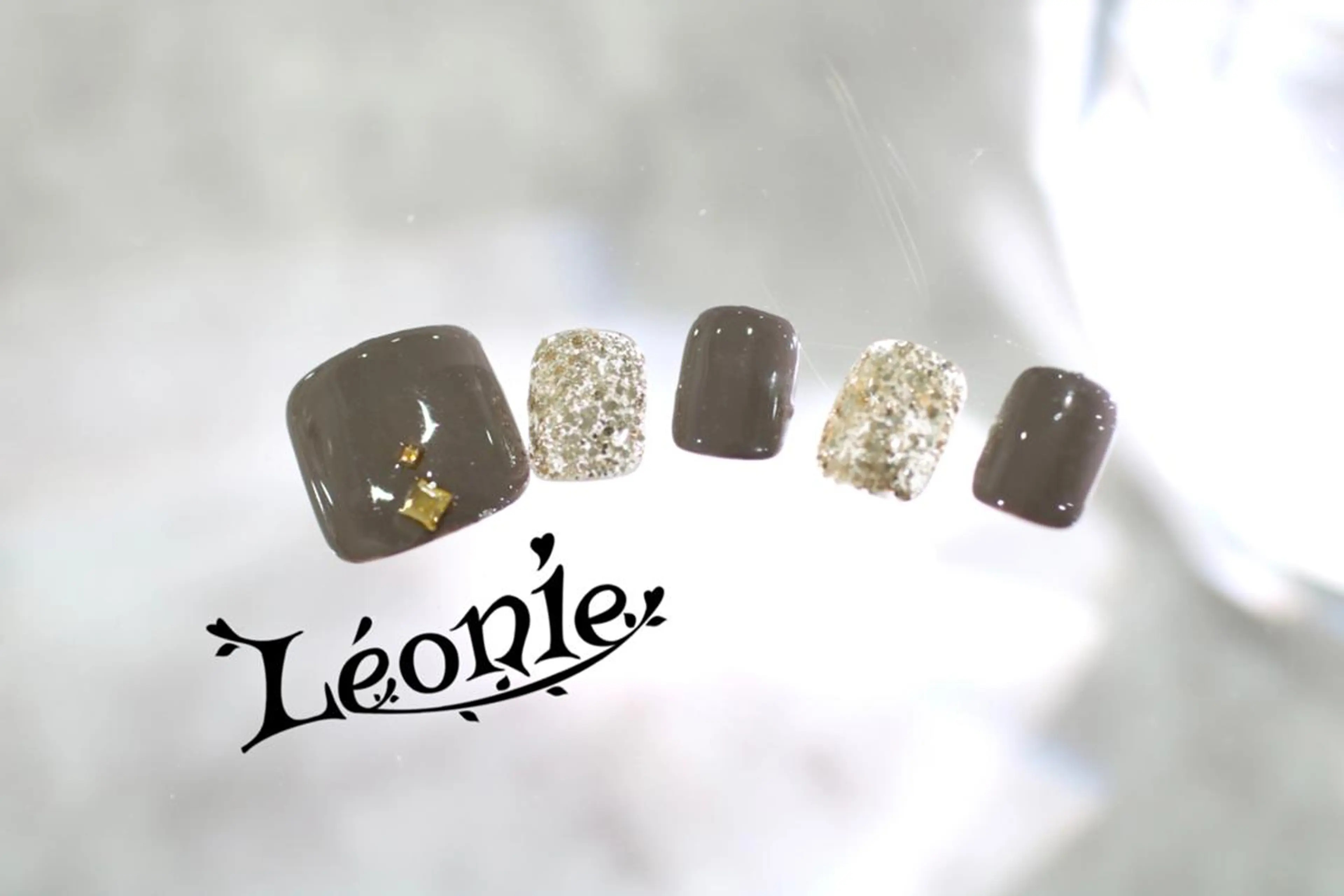 ネイル Leonie misuzu. oのネイルデザイン
