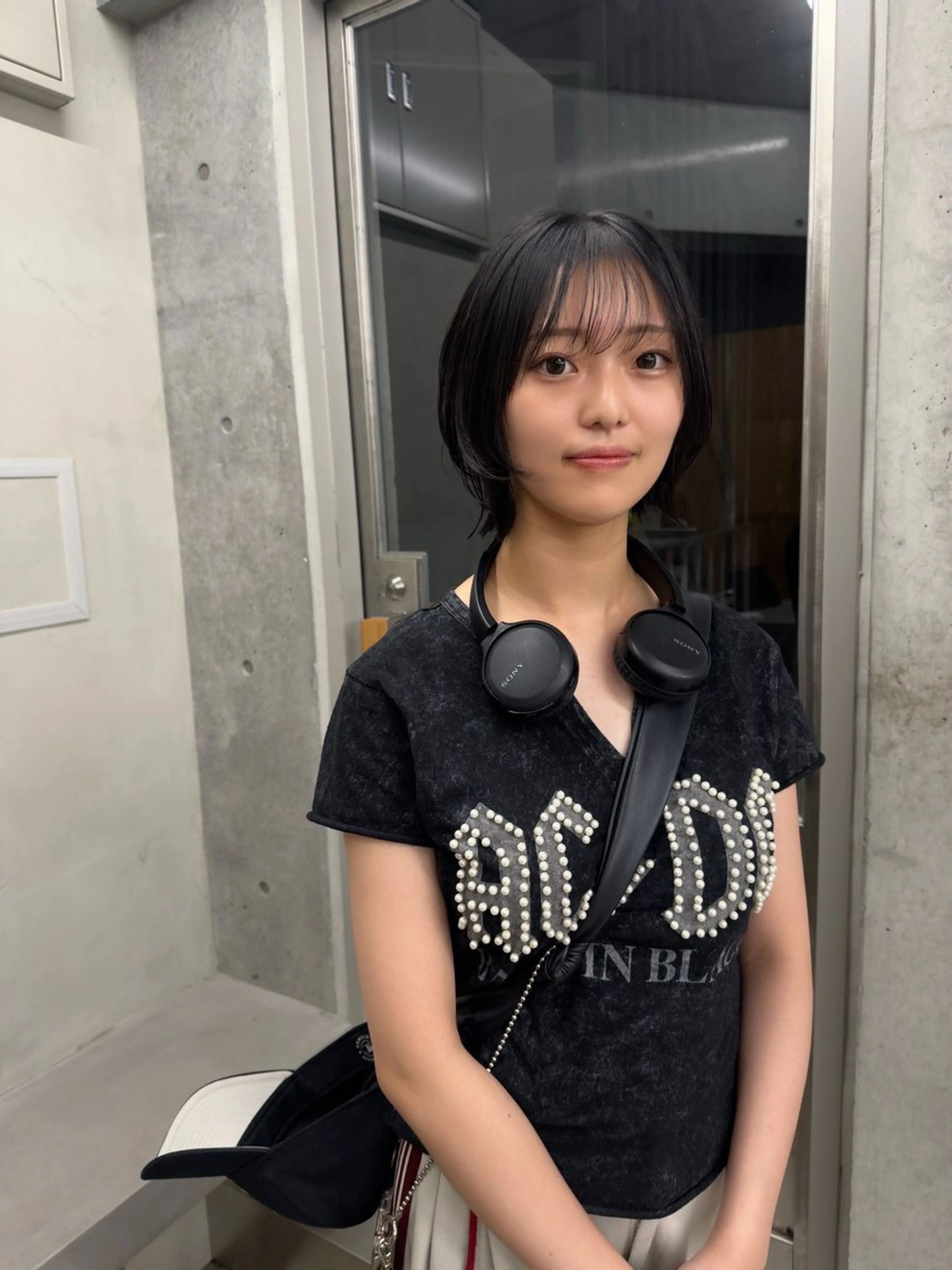 ショート カラー ショートボブ アッシュ ベージュカラー ブリーチ 透明感カラー カット 日本一丁寧なカット/ 小林輝🍀︎のヘアスタイル