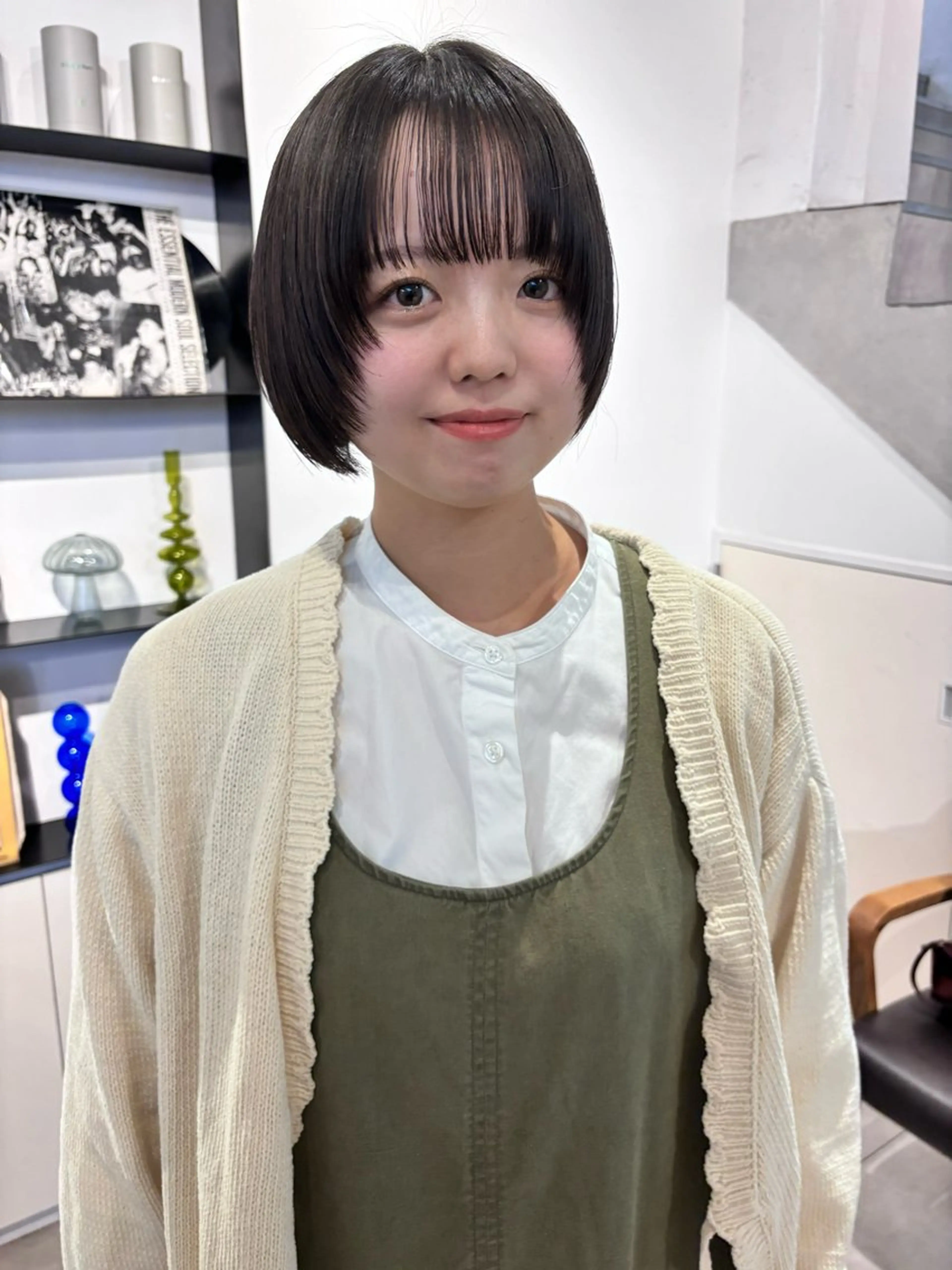 ショート ショートボブ ボブ 顔周りカット レイヤーカット ショートヘア カット トリートメント Kureha/ネイル レイヤー/酸性縮毛のヘアスタイル
