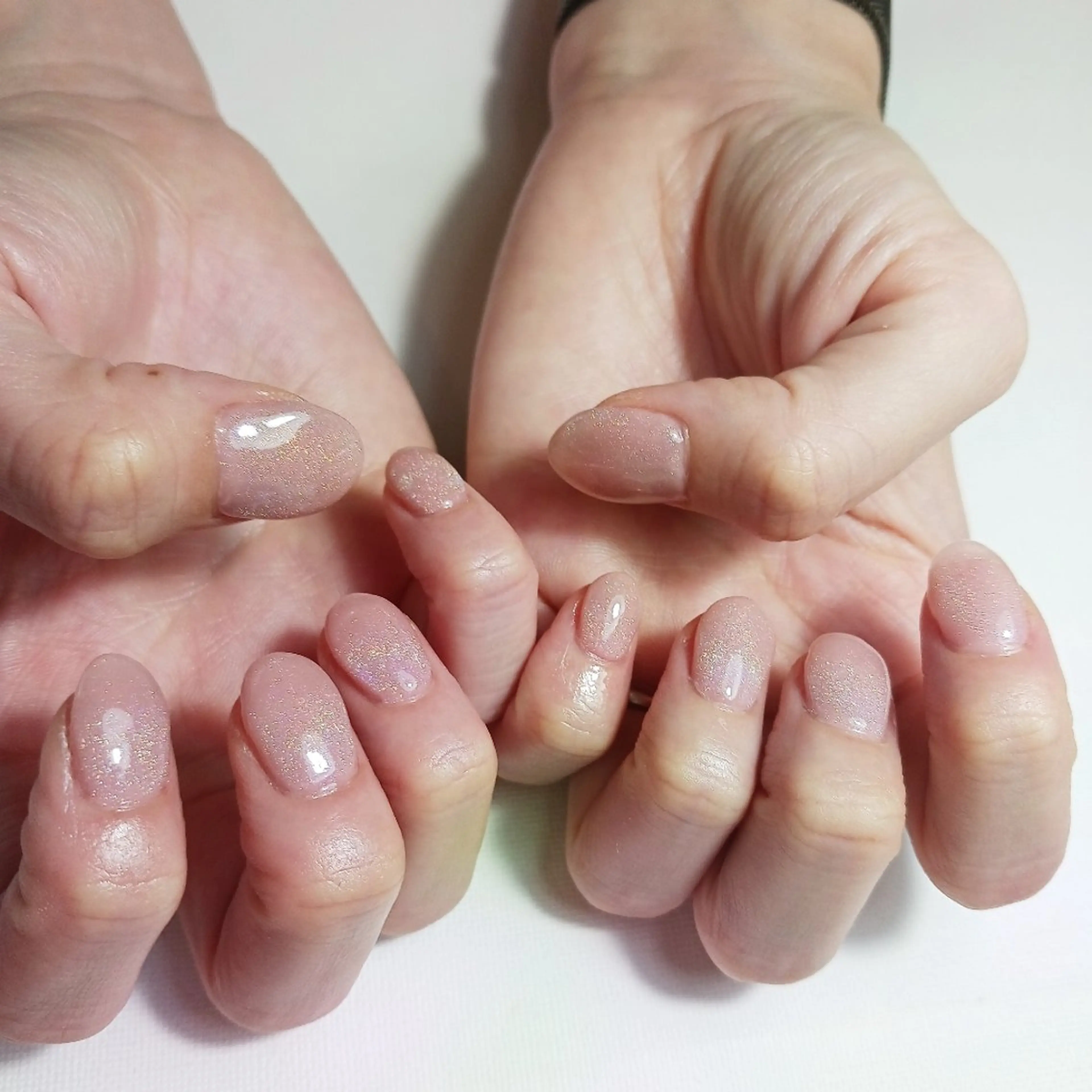 ネイル ジェルネイル 持ち込み オフィスネイル ピンク ピンクベージュ ハンドネイル nanakonail /持込みデザイン専門のネイルデザイン