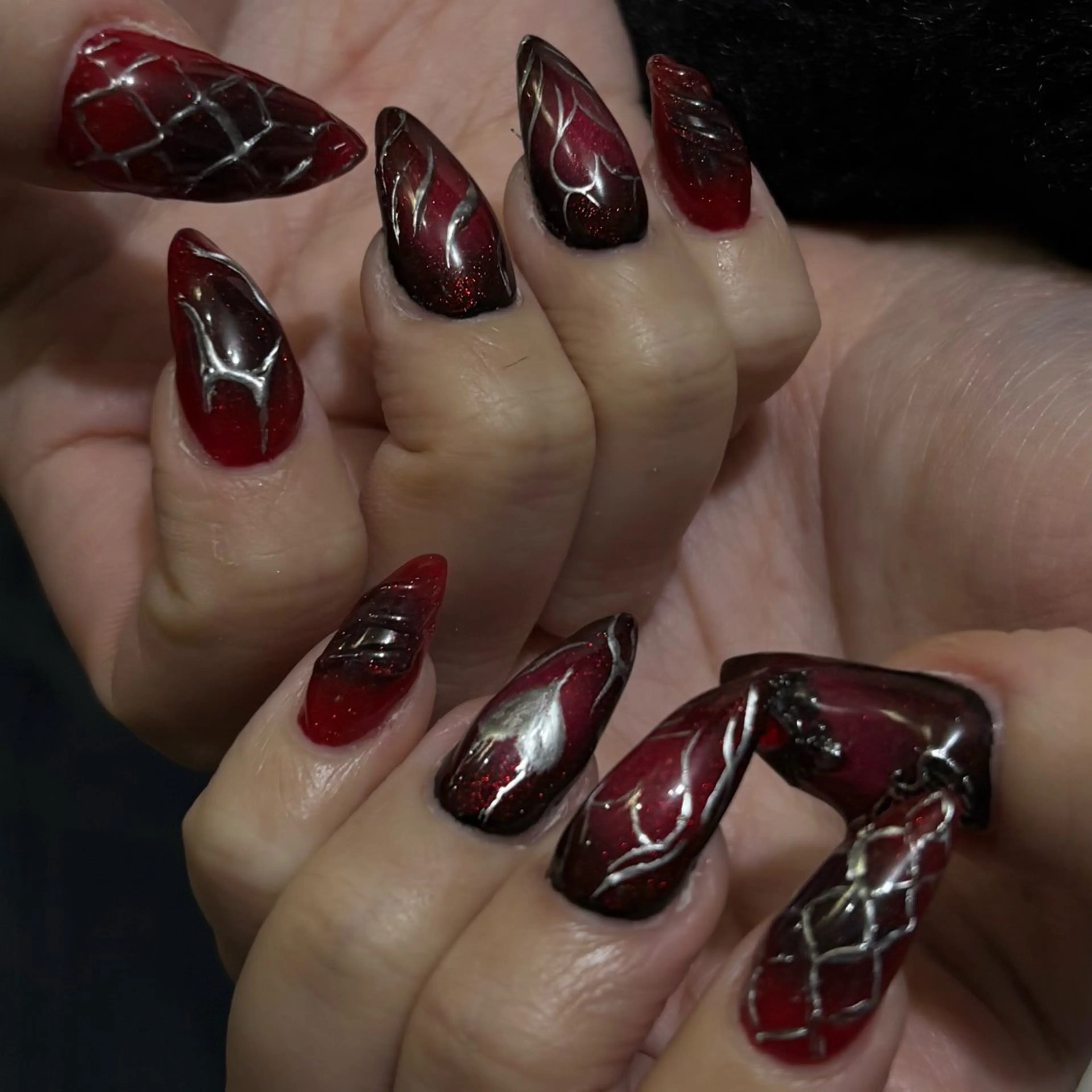 ネイル ハンドネイル 🪐富島彩夏 /海外nail🪐のネイルデザイン