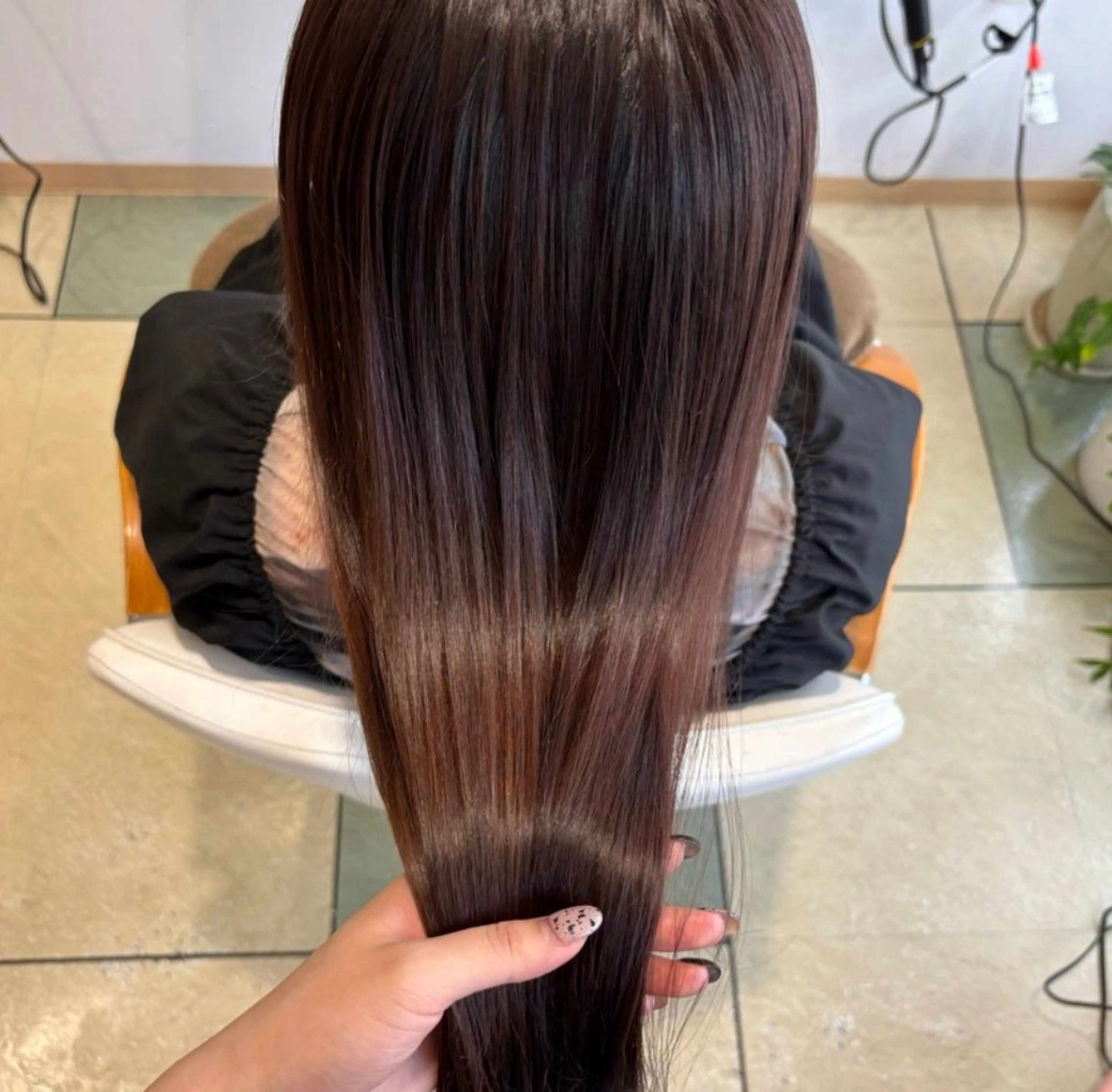 ロング カラー 髪質改善 ロング トリートメント カット ヘアカラー トリートメント 透明感カラー/ くびれヘア🌸ユウユのヘアスタイル