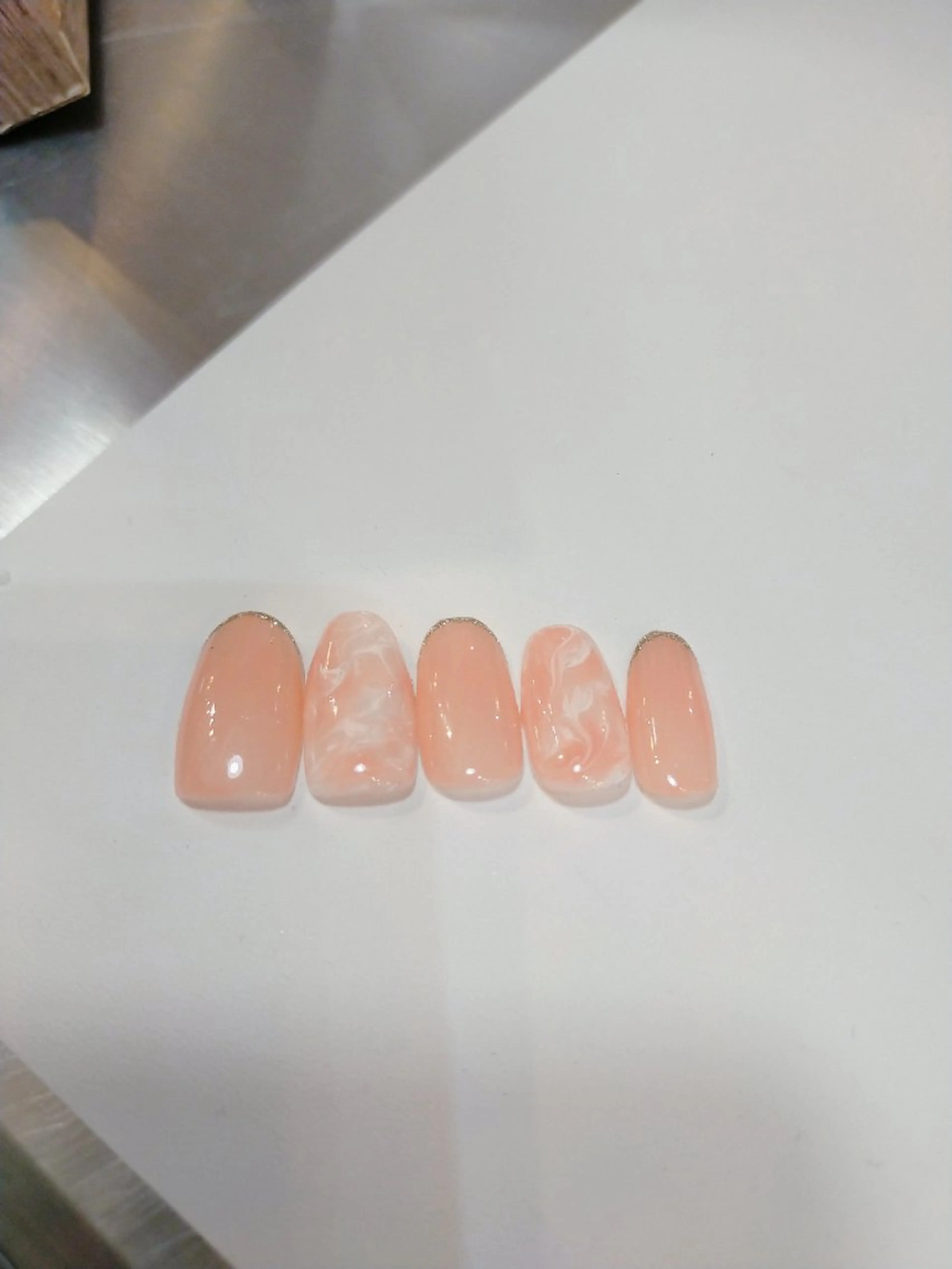 ネイル ラメ(グリッター) ニュアンスネイル ハンドネイル MAHALO NAIlのネイルデザイン