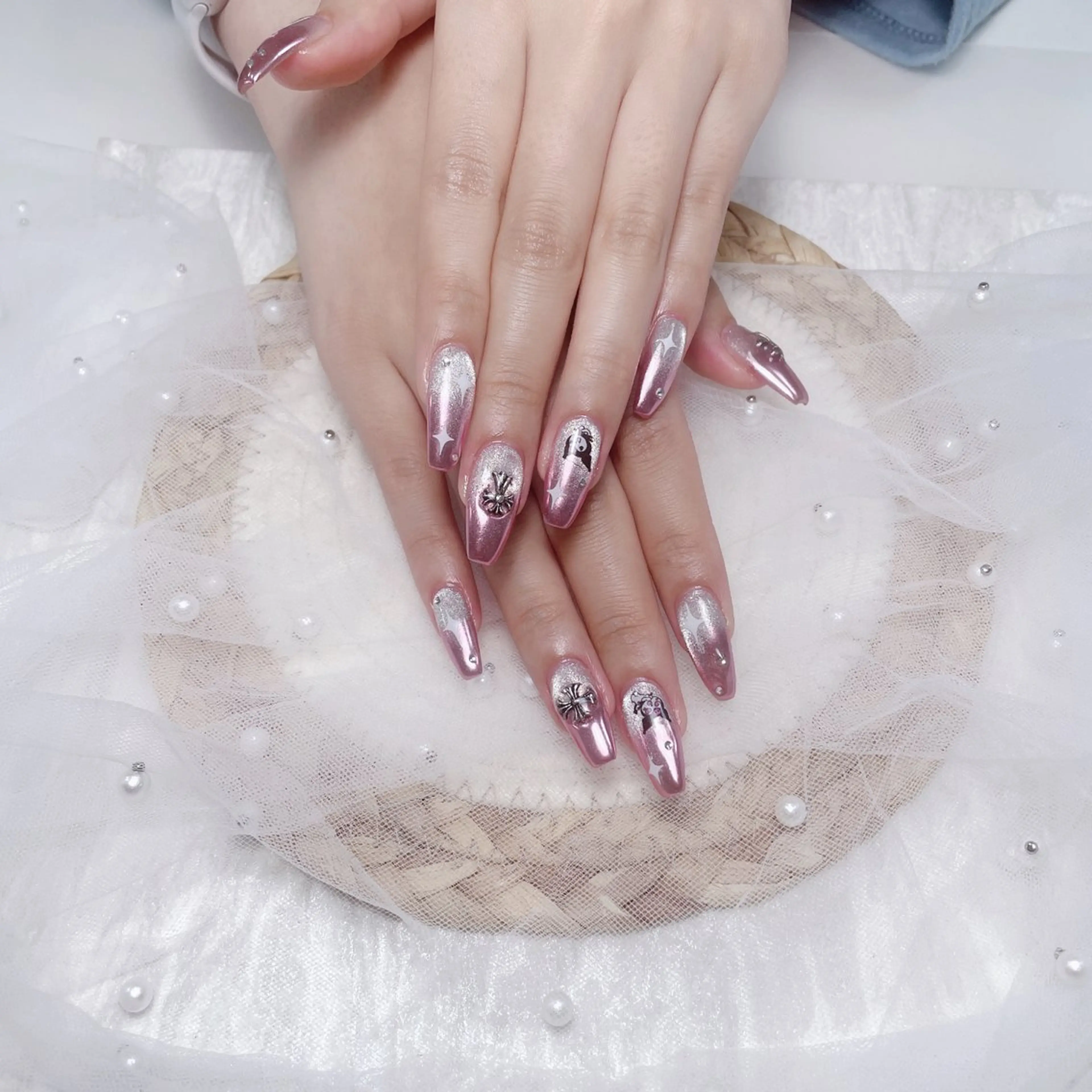 ネイル ハンドネイル uuネイルサロン所属・uu ネイルサロン関内🌼のネイルデザイン