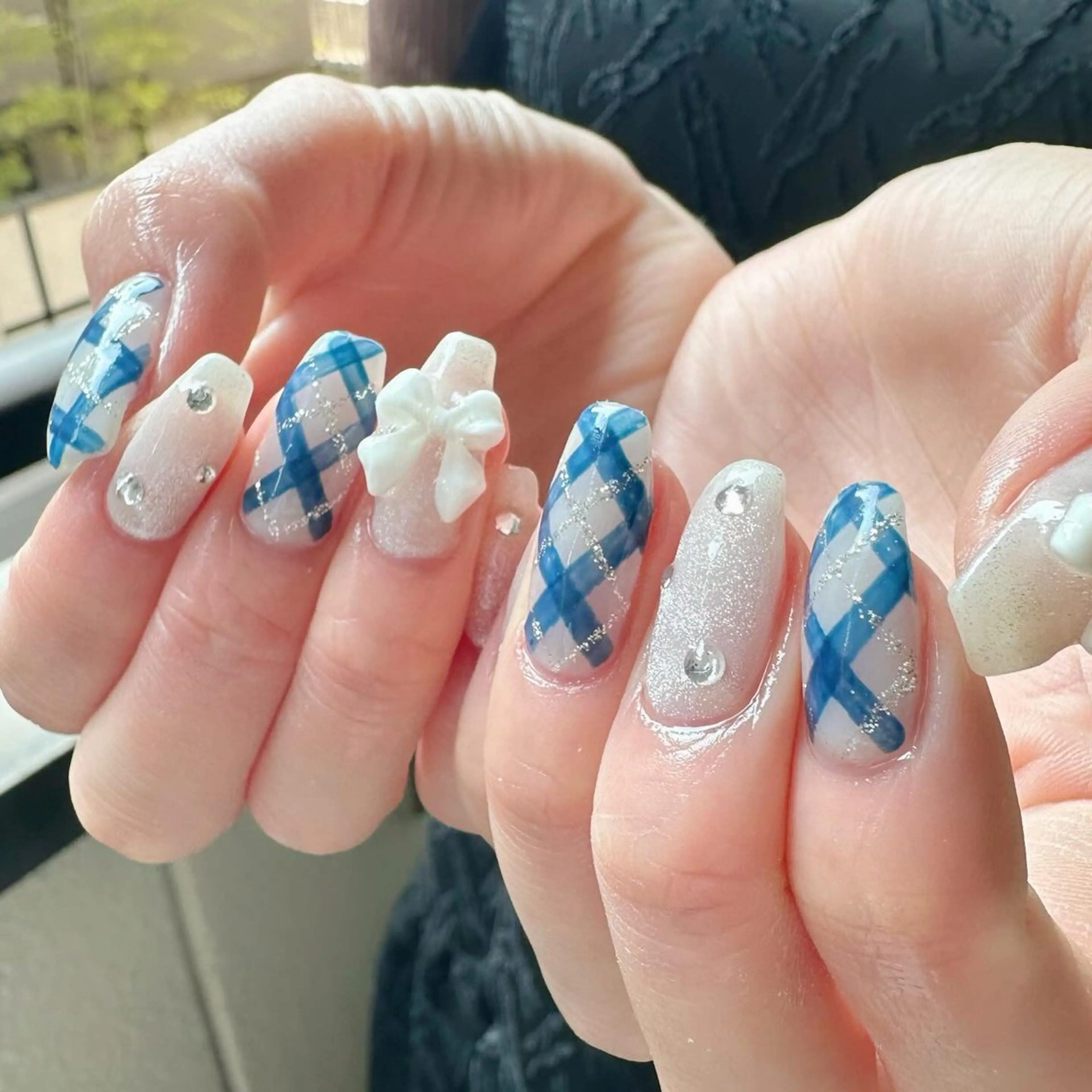 ネイル ブルー 氷ネイル・うるうるネイル 韓国ネイル ロングネイル マグネットネイル 🪞KAPE NAIL 🪞のネイルデザイン